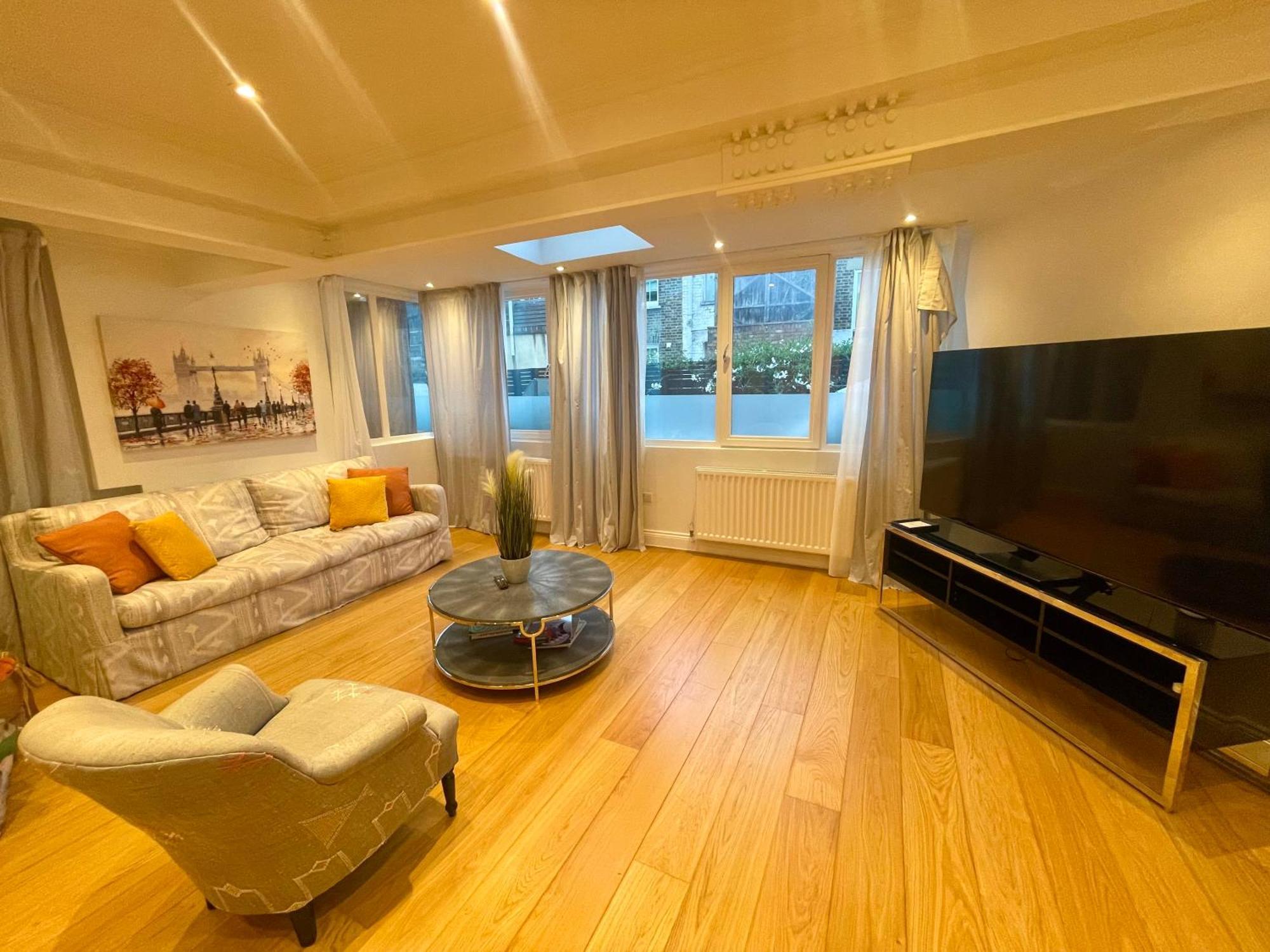 Modern 2 Beds Flat In Chelsea Apartment *