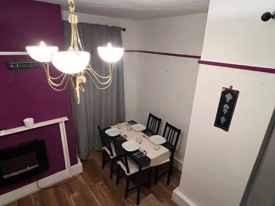 Entire 2 Bed Flat In Leilighet