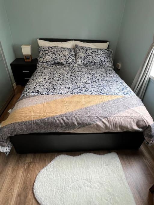 Leilighet Entire 2 Bed Flat In *