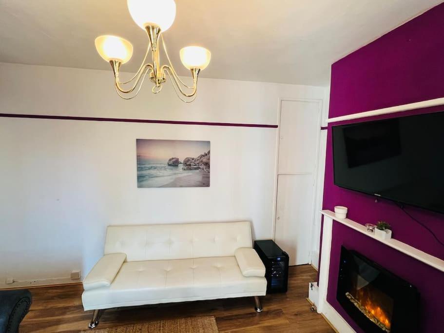 Leilighet Entire 2 Bed Flat In *