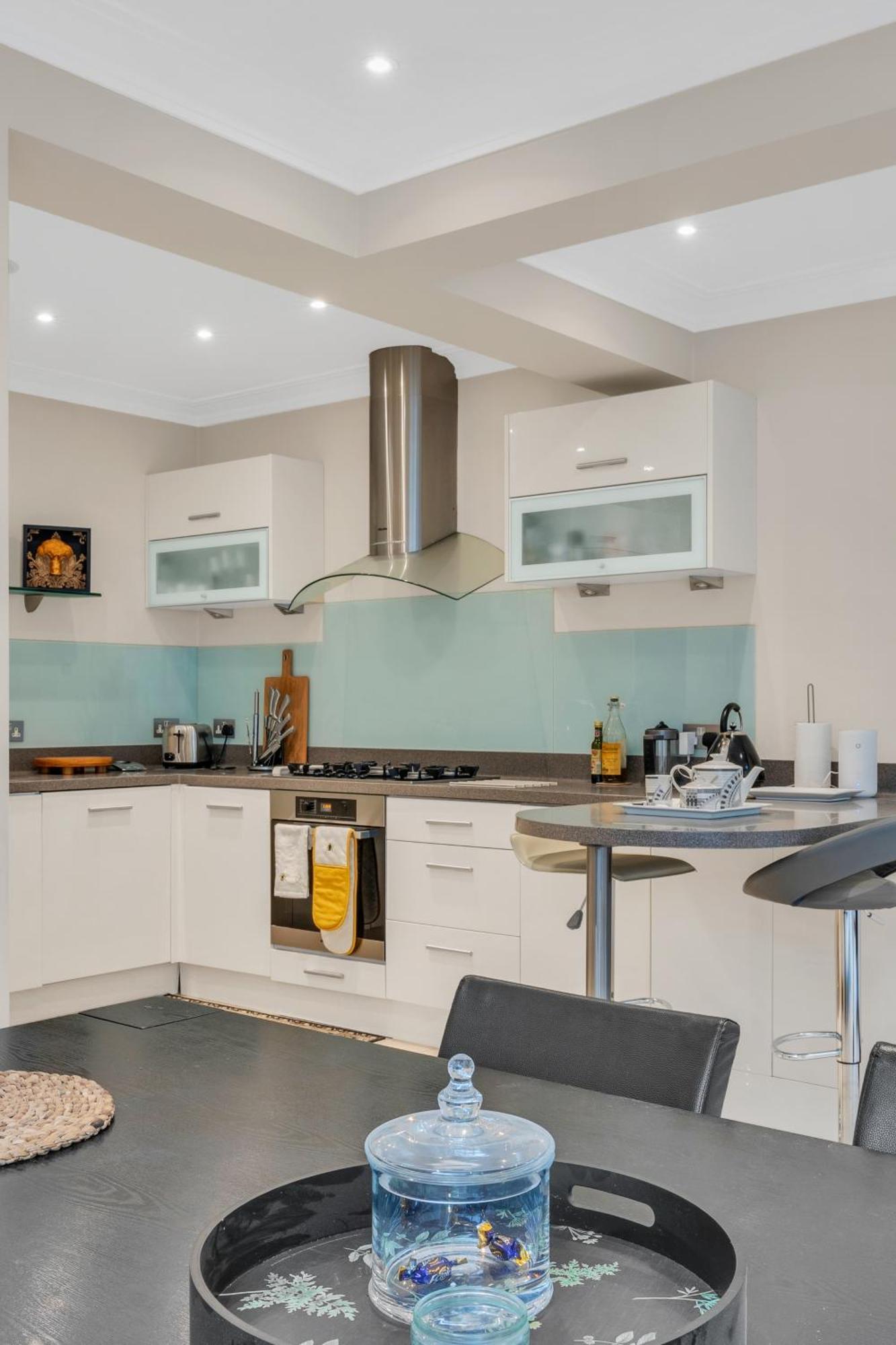 Appartement 3-bed Grand Triplex In Westminster