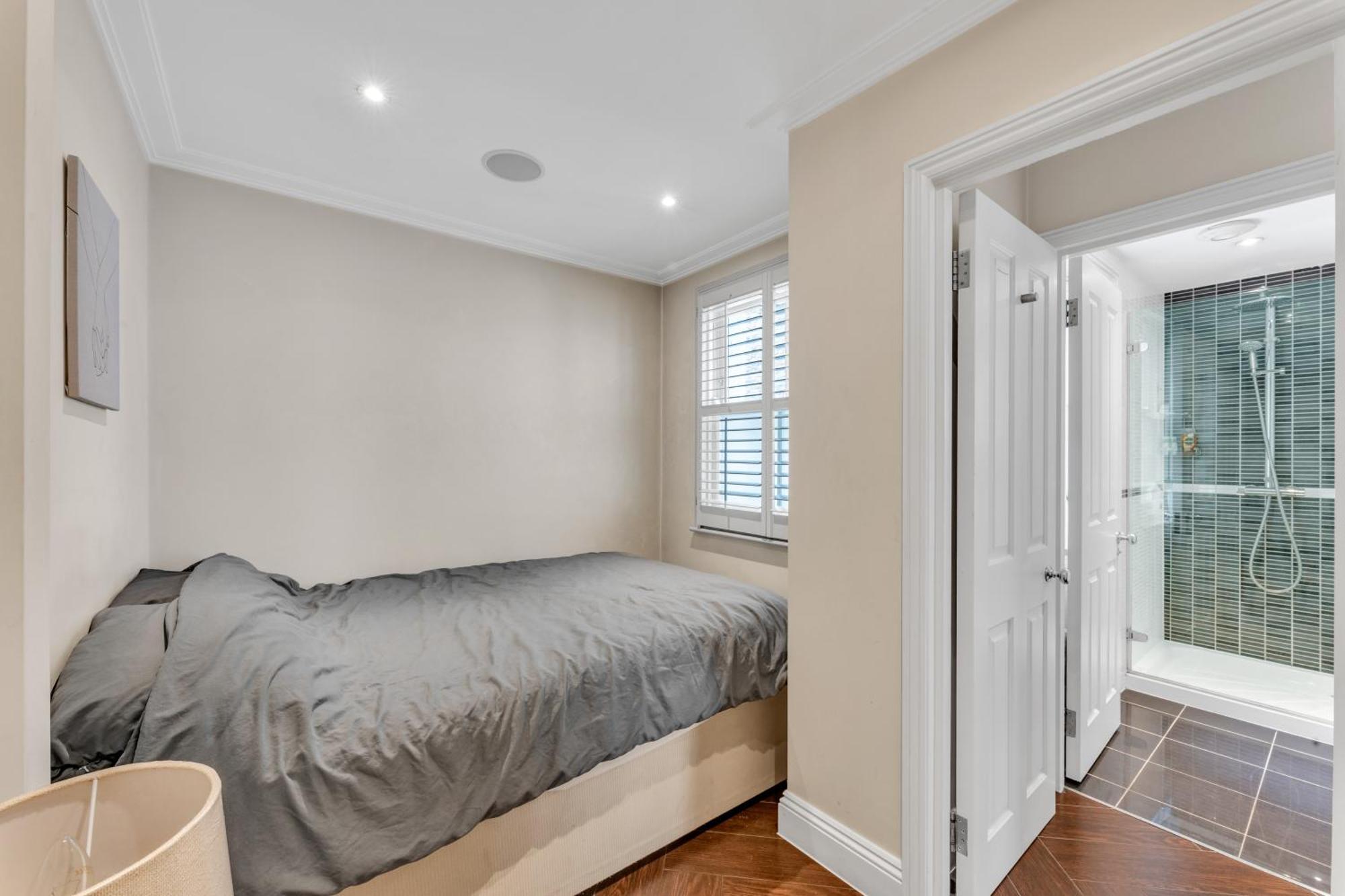 Appartement 3-bed Grand Triplex In Westminster *