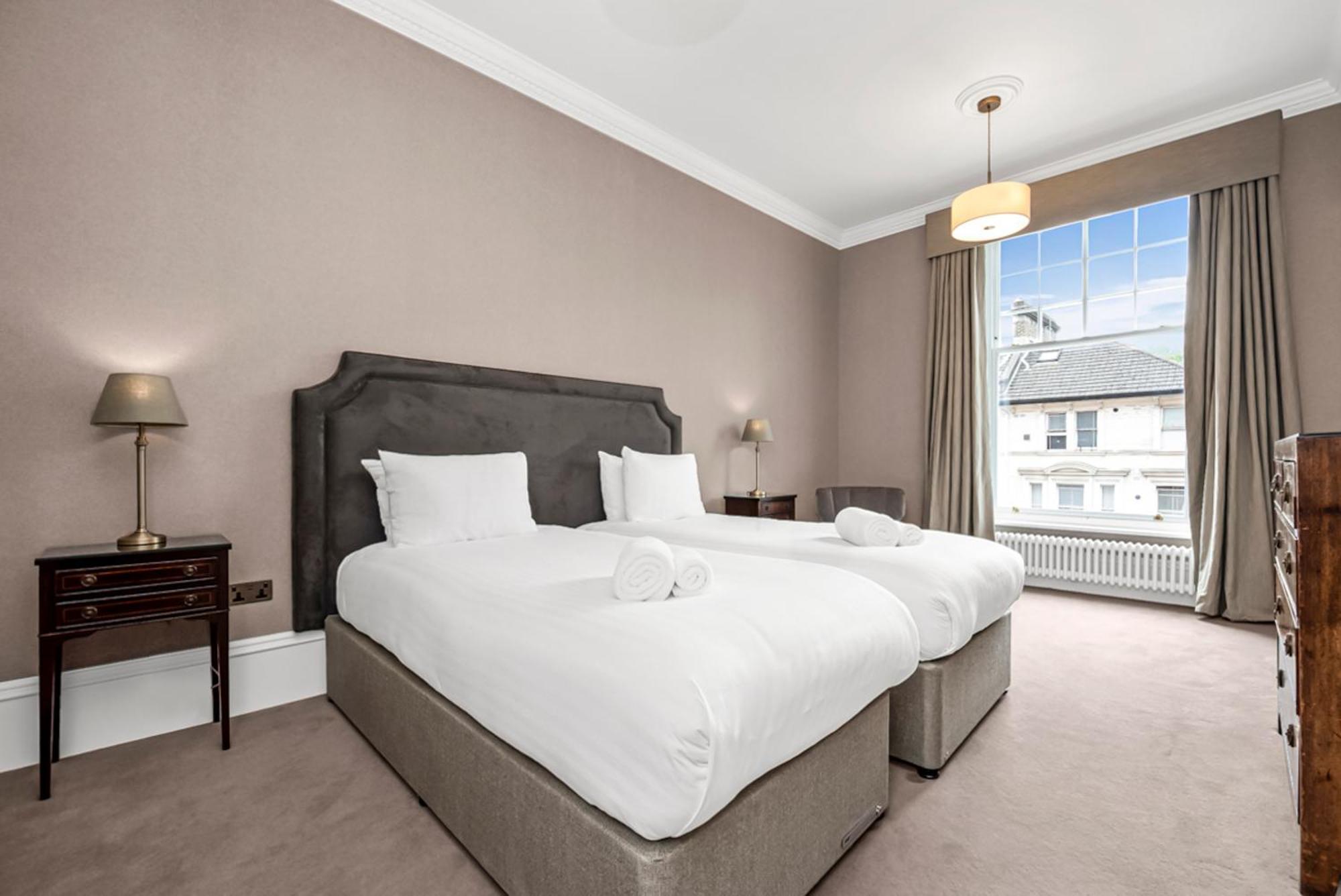 No1 The Mansions By Mansley London