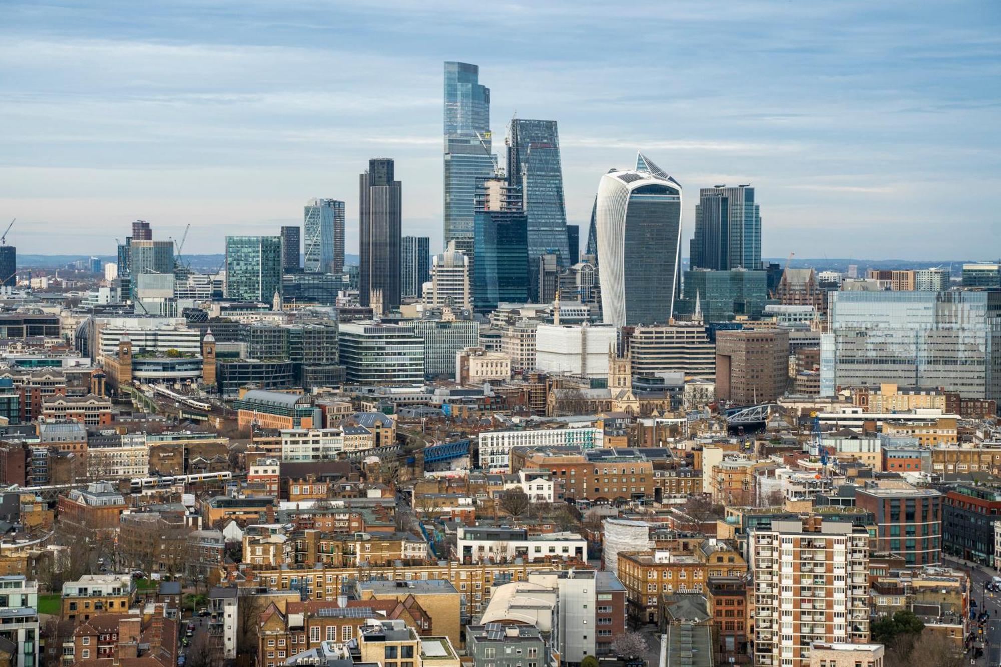 Stunning View Large 1 Bed Apartment London