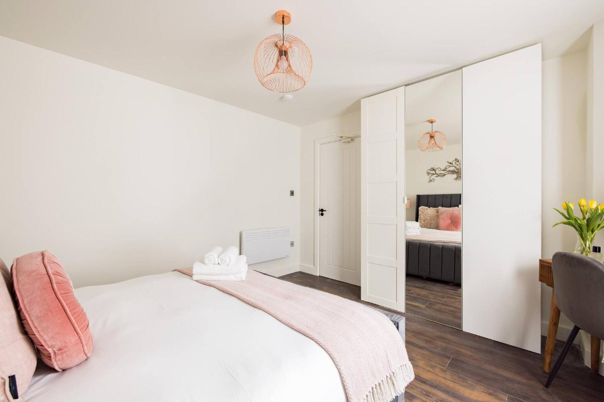 Wild Roses Serviced - Chelsea Apartamento *