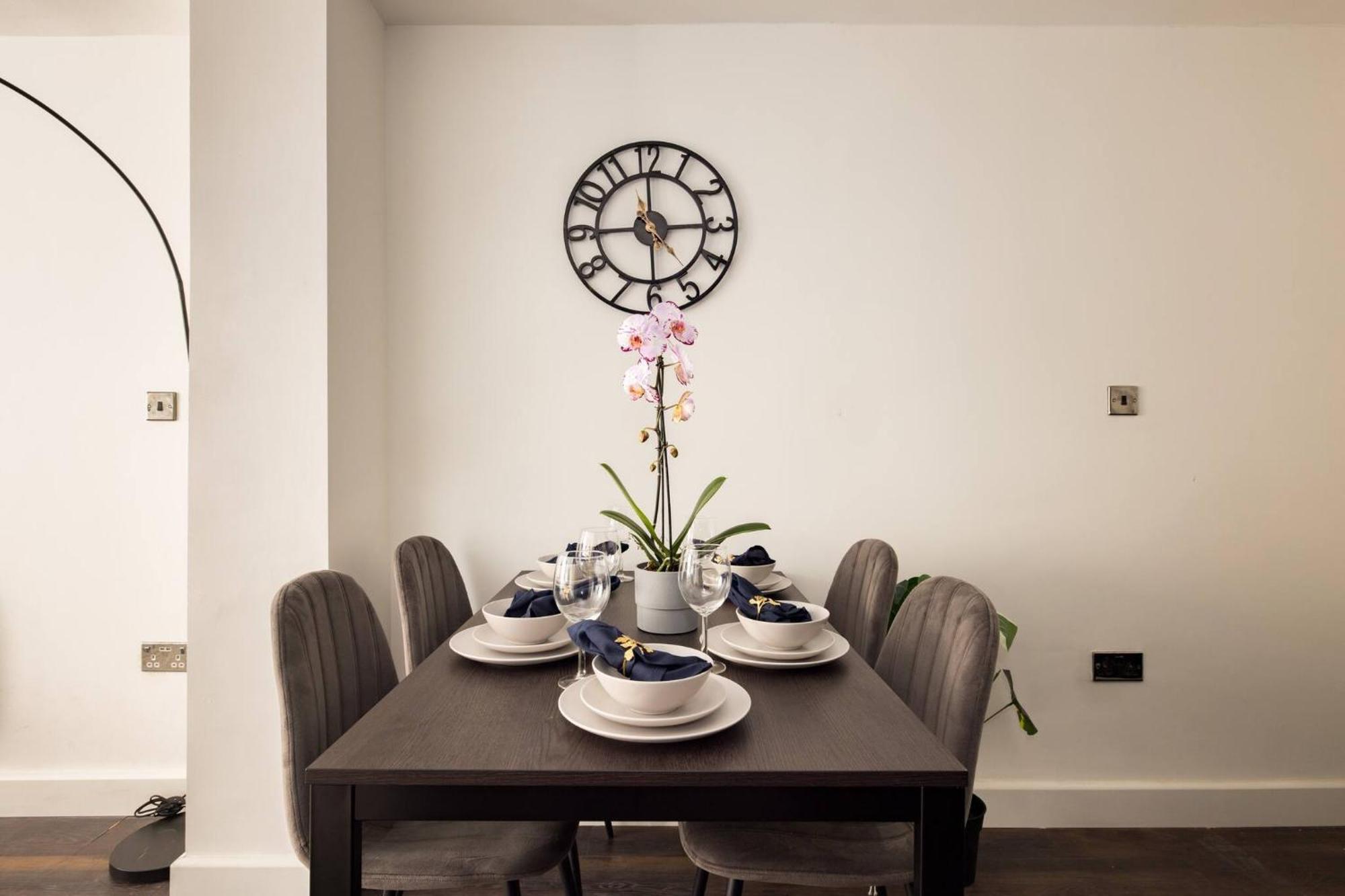 Wild Roses Serviced - Chelsea Apartamento