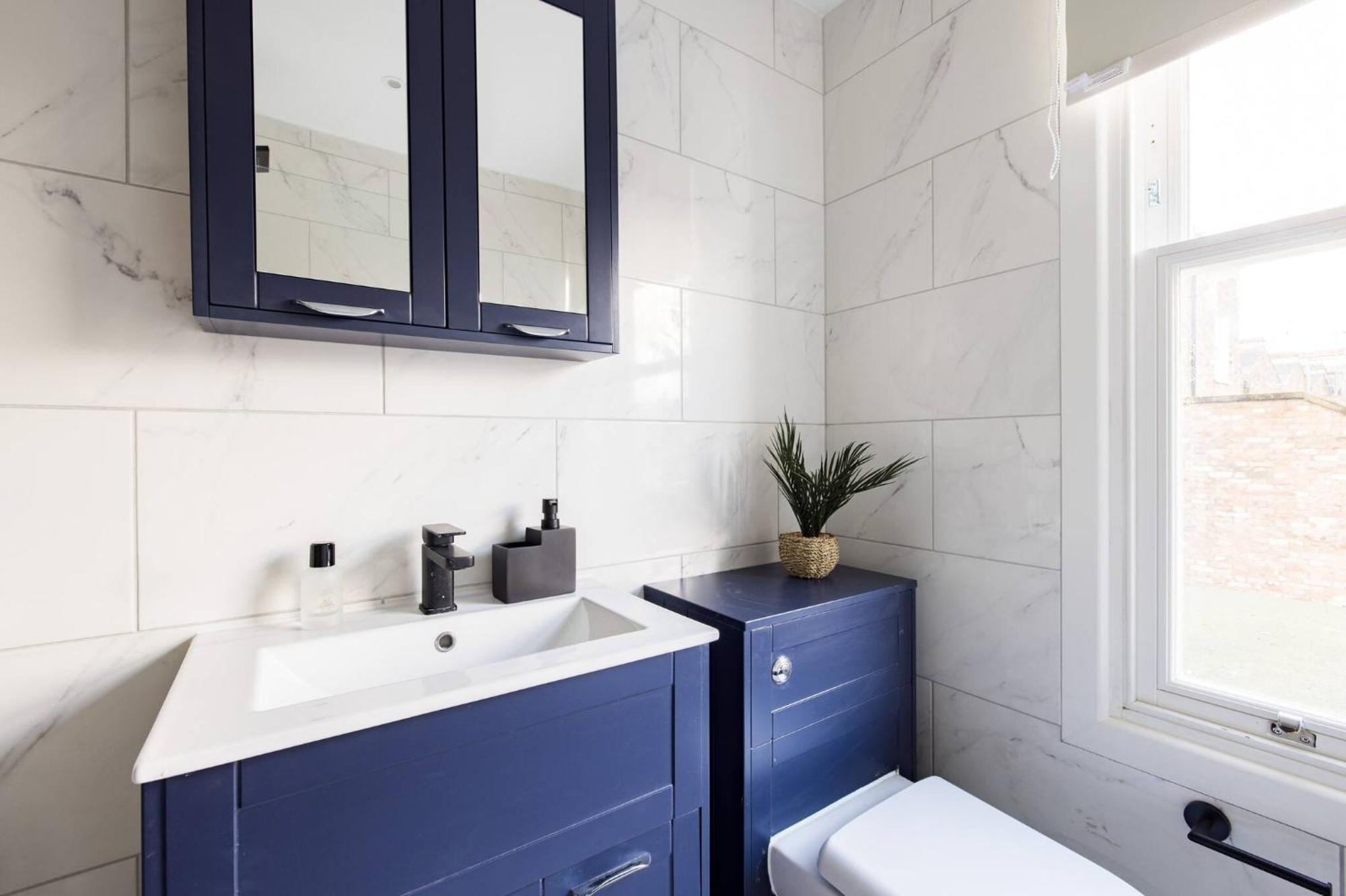 Wild Roses Serviced - Chelsea Apartamento