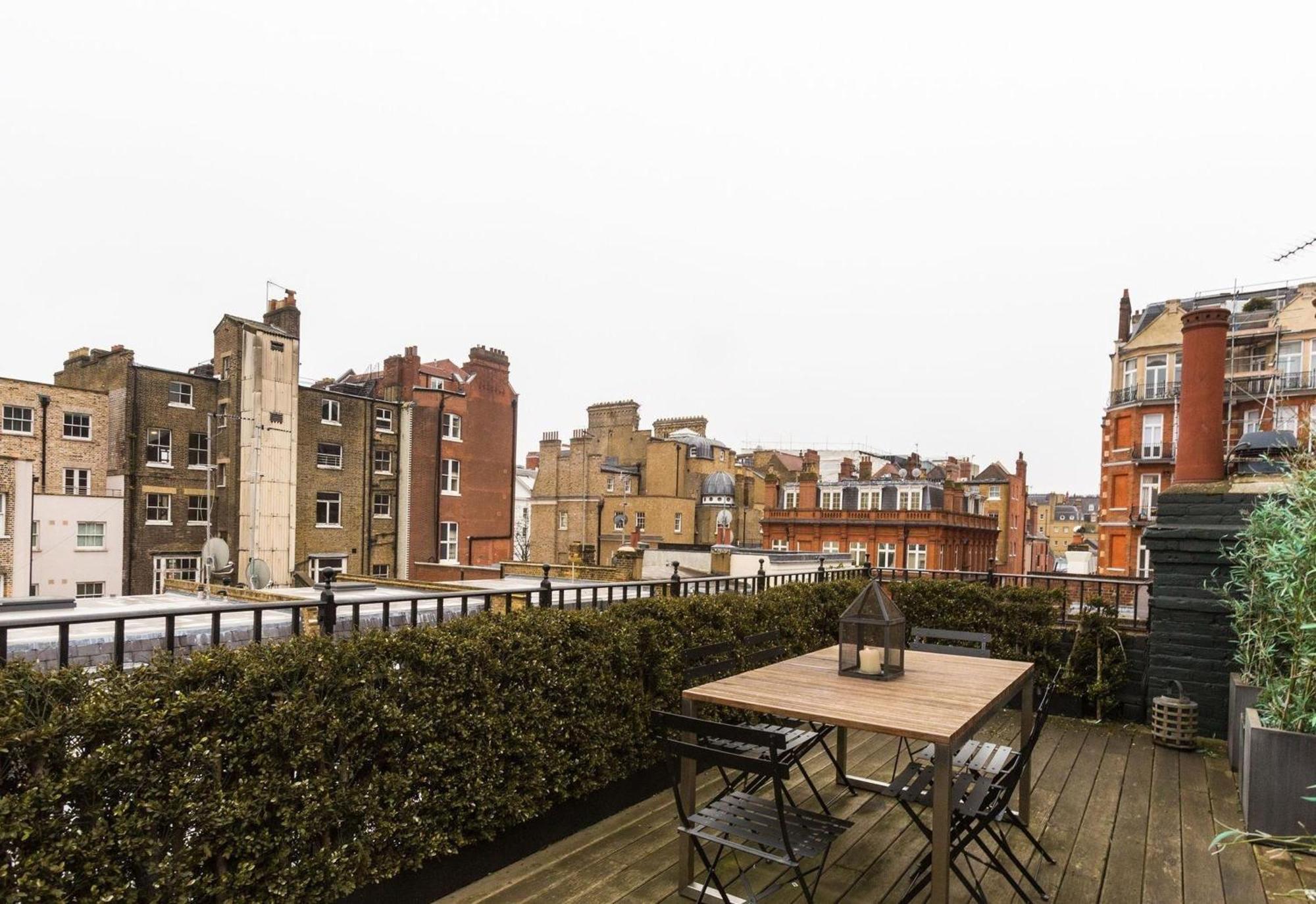 White House Mews Holiday home *