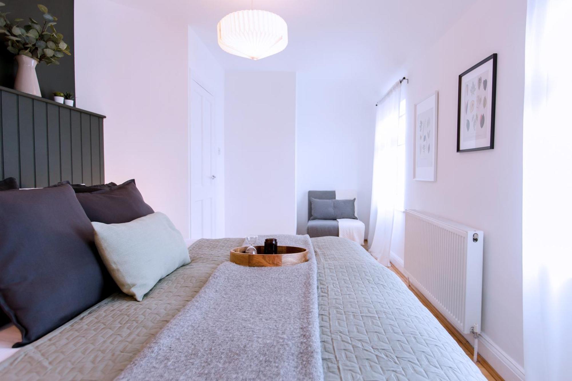 3-bed House - Next To Olympic Park & Westfield Appartement Londen