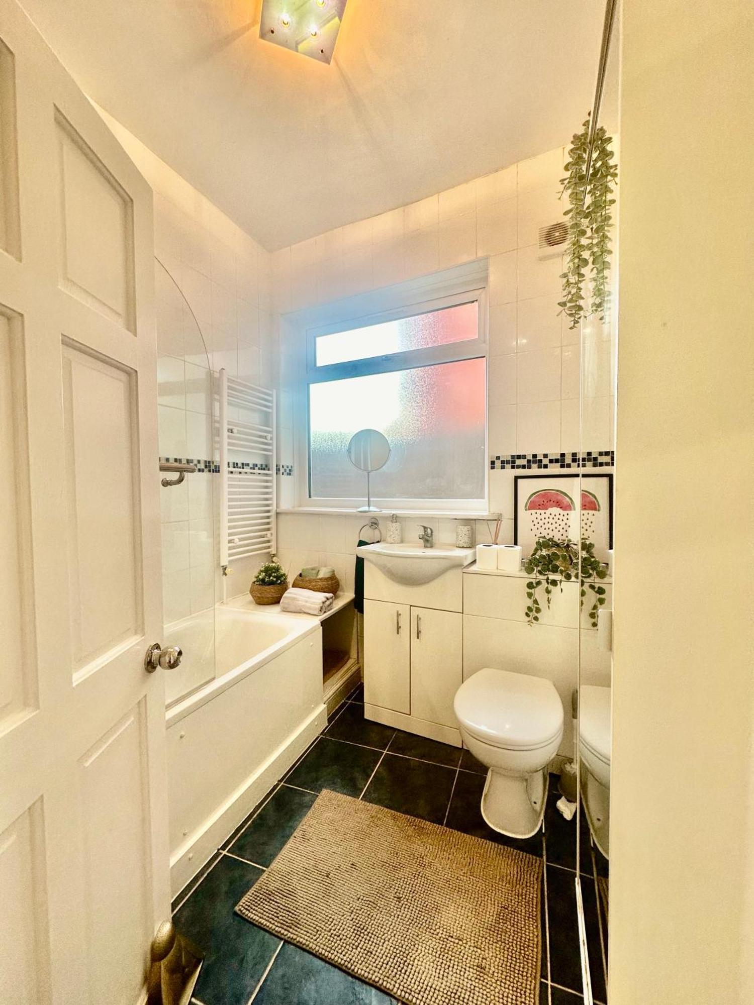 Lovely 2-3 Bedroom Flat In Londen