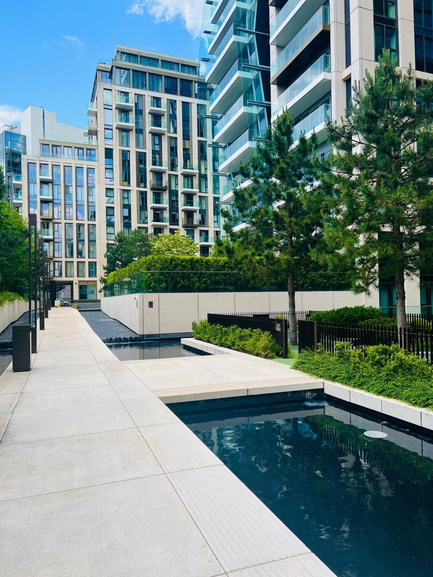 Amazing 2bedroom Close To Tower Bridge Apartment *