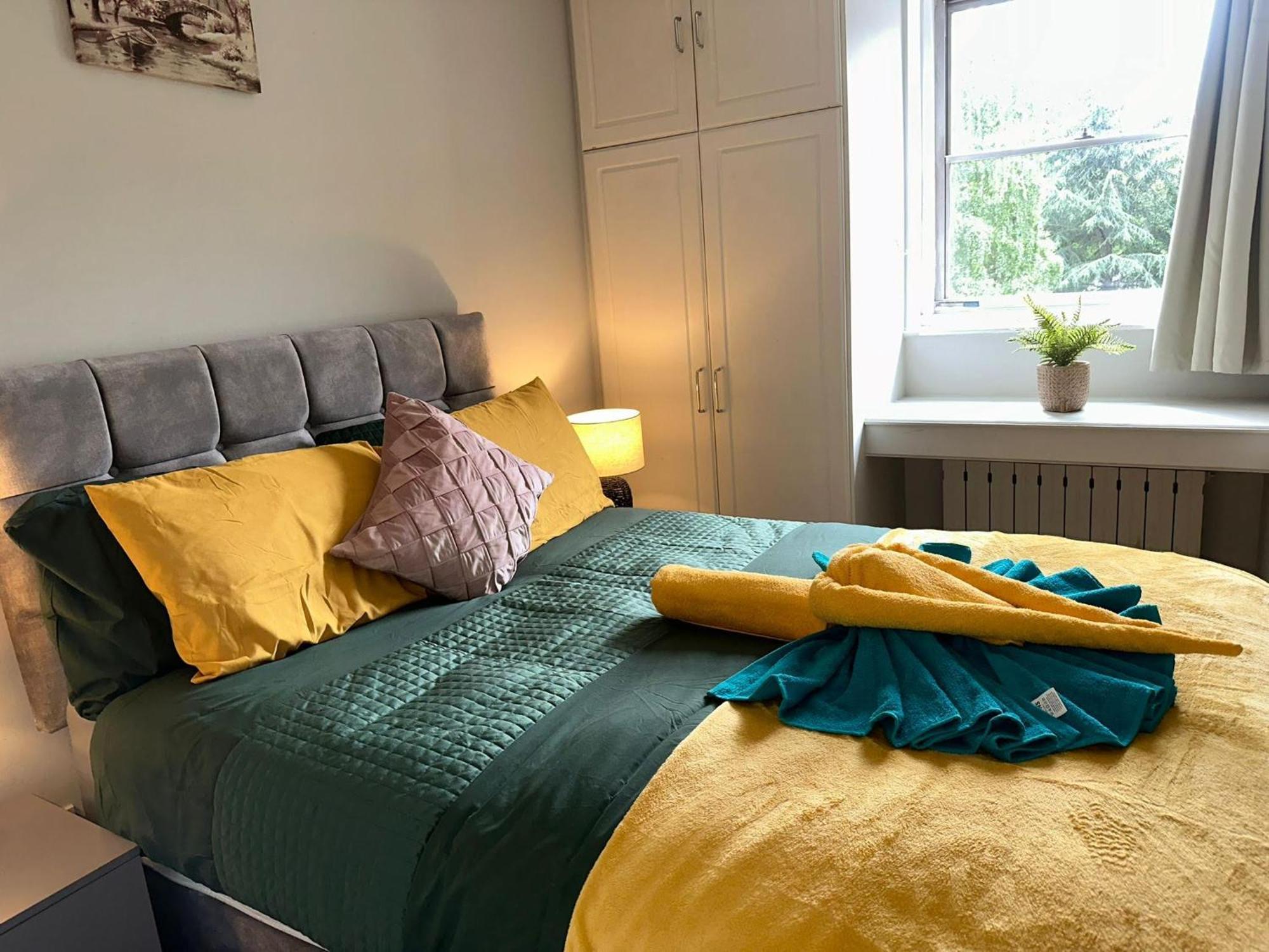 Cosy Private Two Bedroom Apartament In Kensinghton Can Fit Up To 8 Guests * London