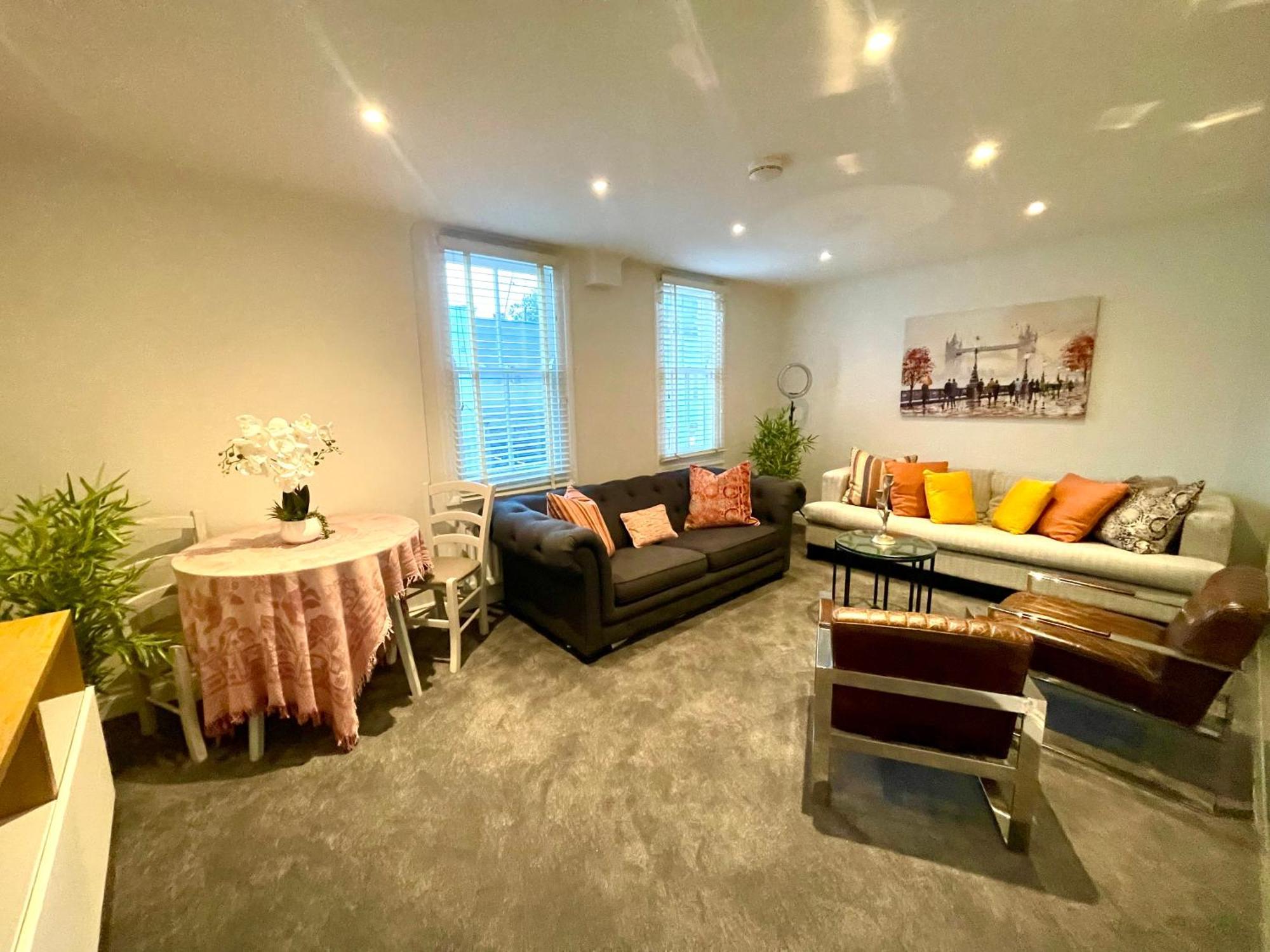 Private 1 Bed Flat In Chelsea *
