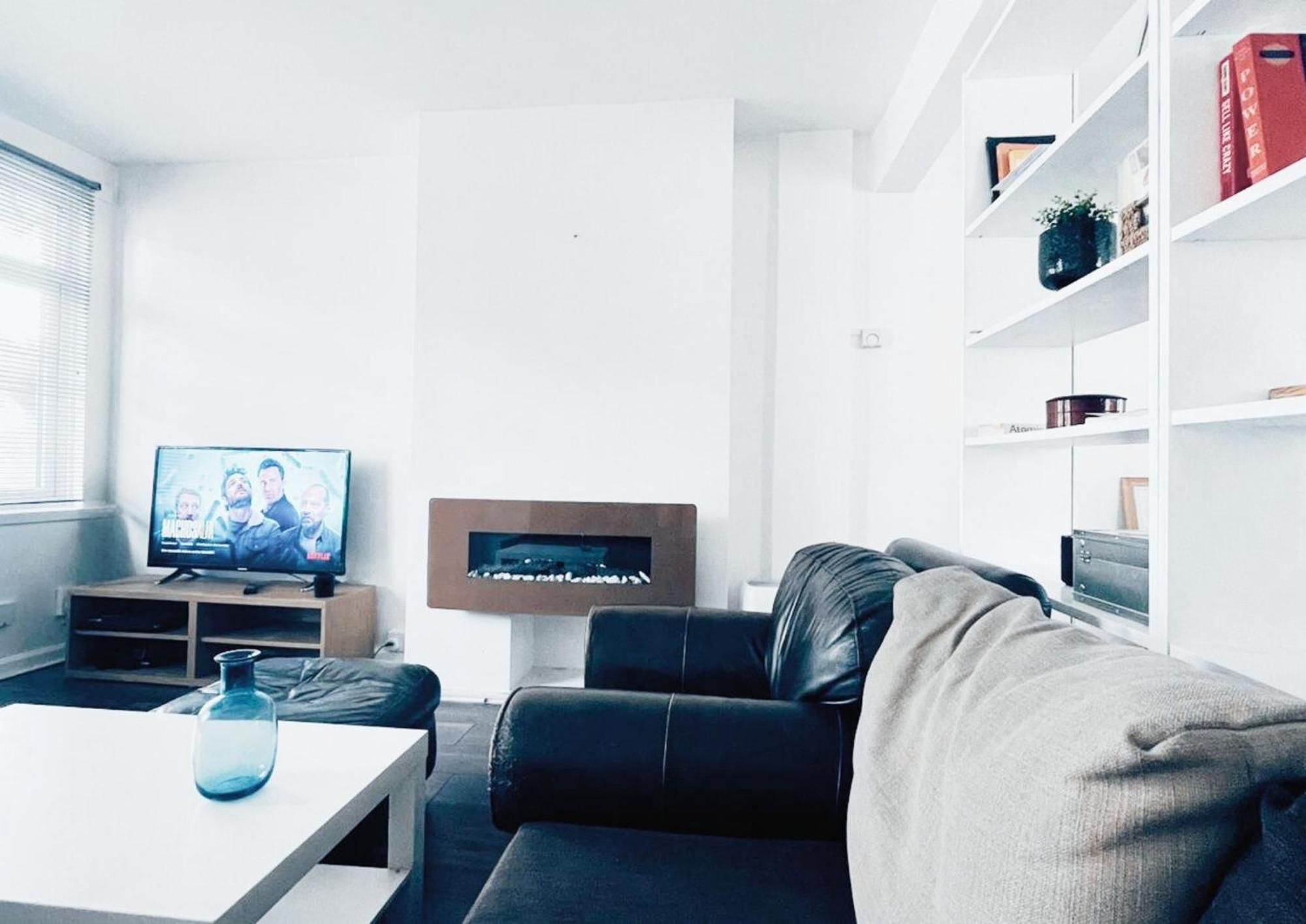 Studio - O2 & Excel Center Leilighet *