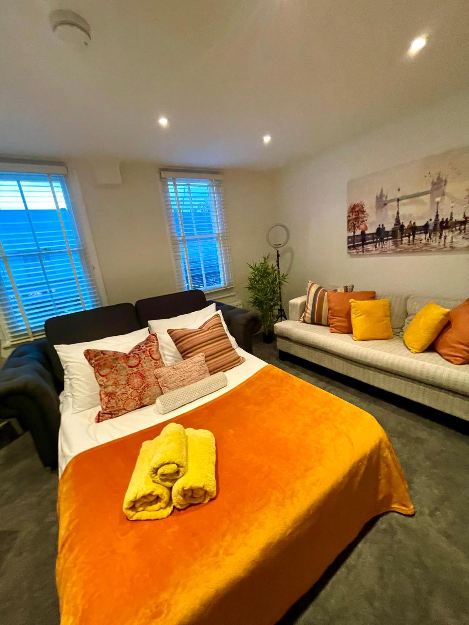Private 1 Bed Flat In Chelsea Apartment *