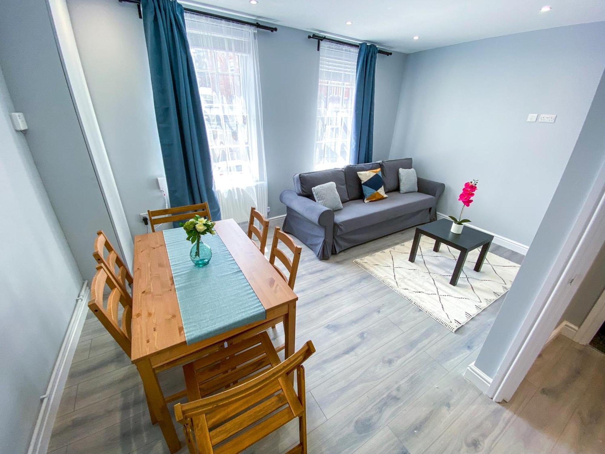 Stylish 1 Bedroom Flat - 5 Guest London- F1 Apartment London