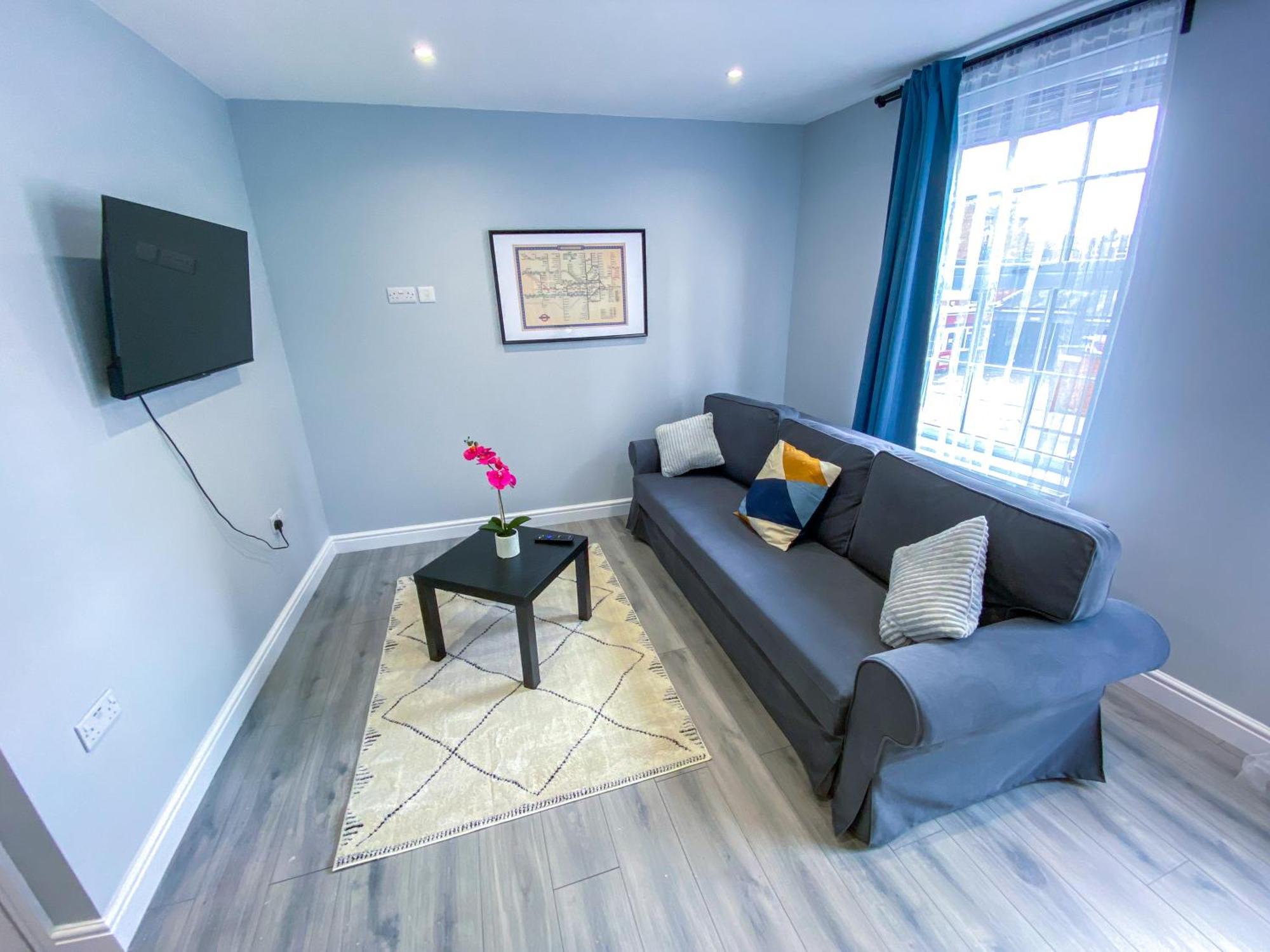 Modern 1-bedroom Flat, 5 Guest, - F2 Appartement