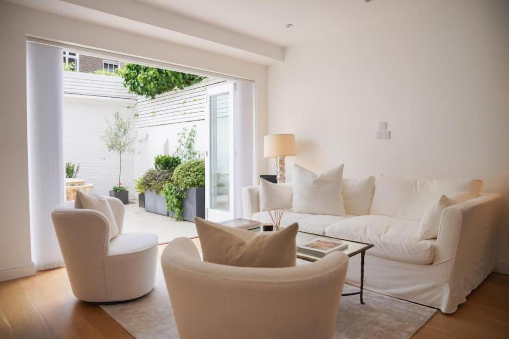 The Prestigious With Modern Elegance * London