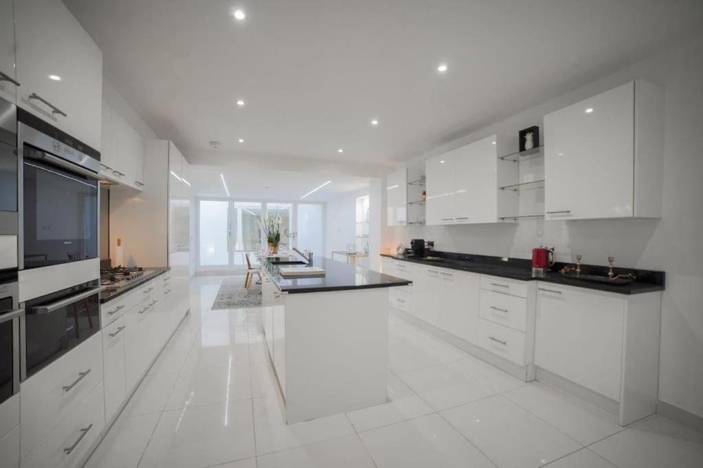 The Prestigious With Modern Elegance *