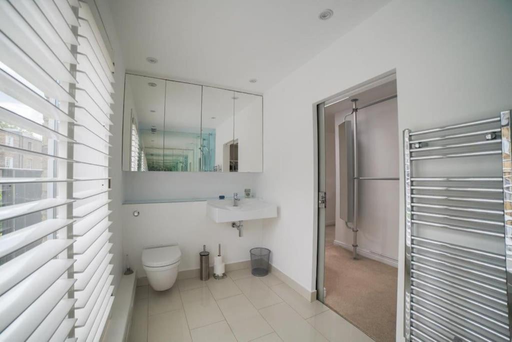 The Prestigious With Modern Elegance