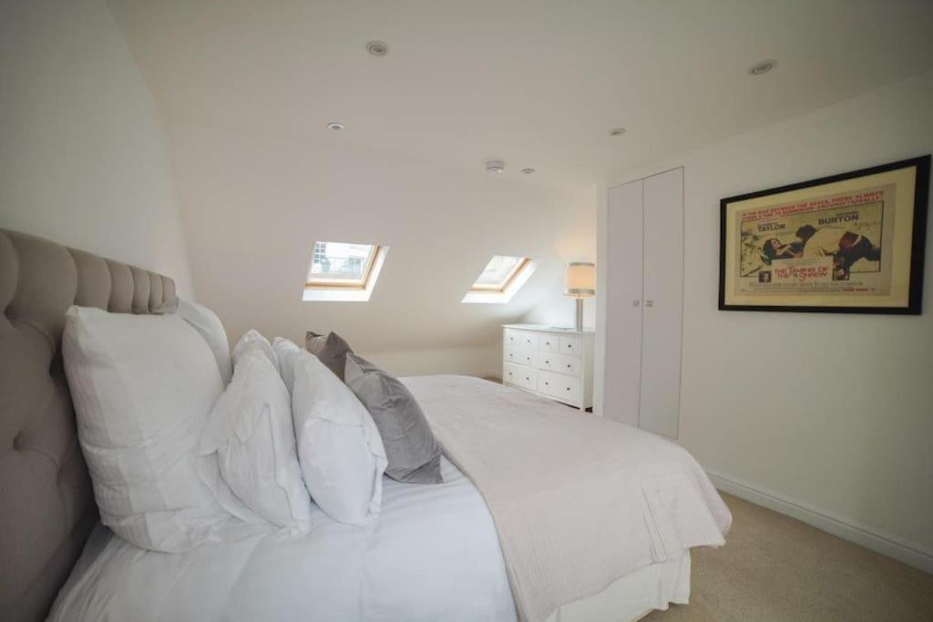 The Prestigious With Modern Elegance * London