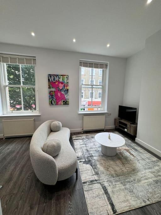 Cosy 1 Bedroom Flat - * Londen
