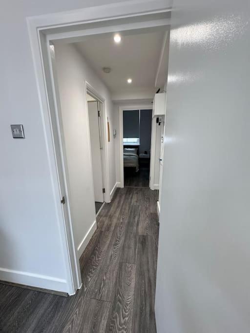 Cosy 1 Bedroom Flat - Appartement *