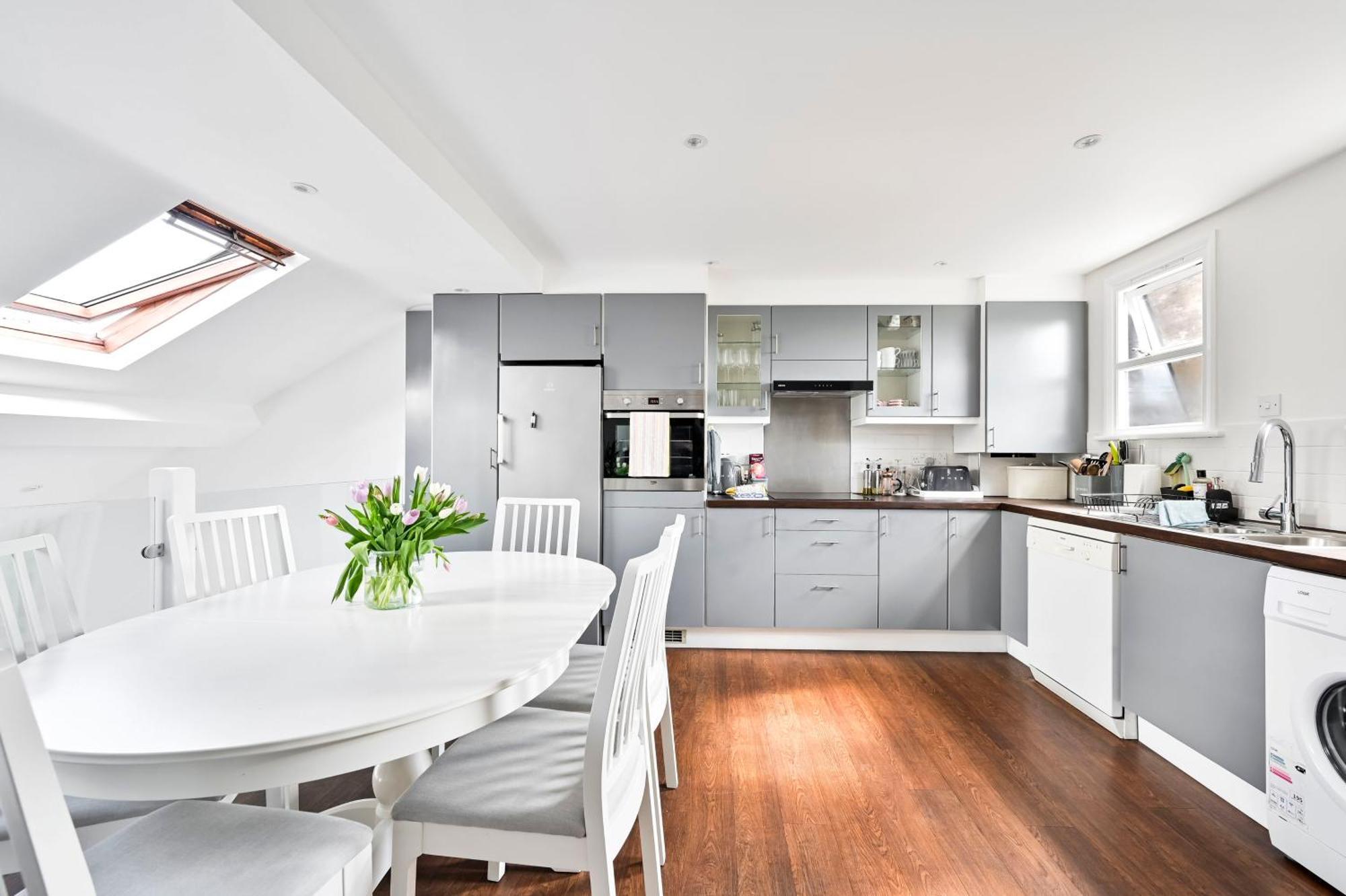 New Chic 3-bed Flat In Clapham Leilighet *