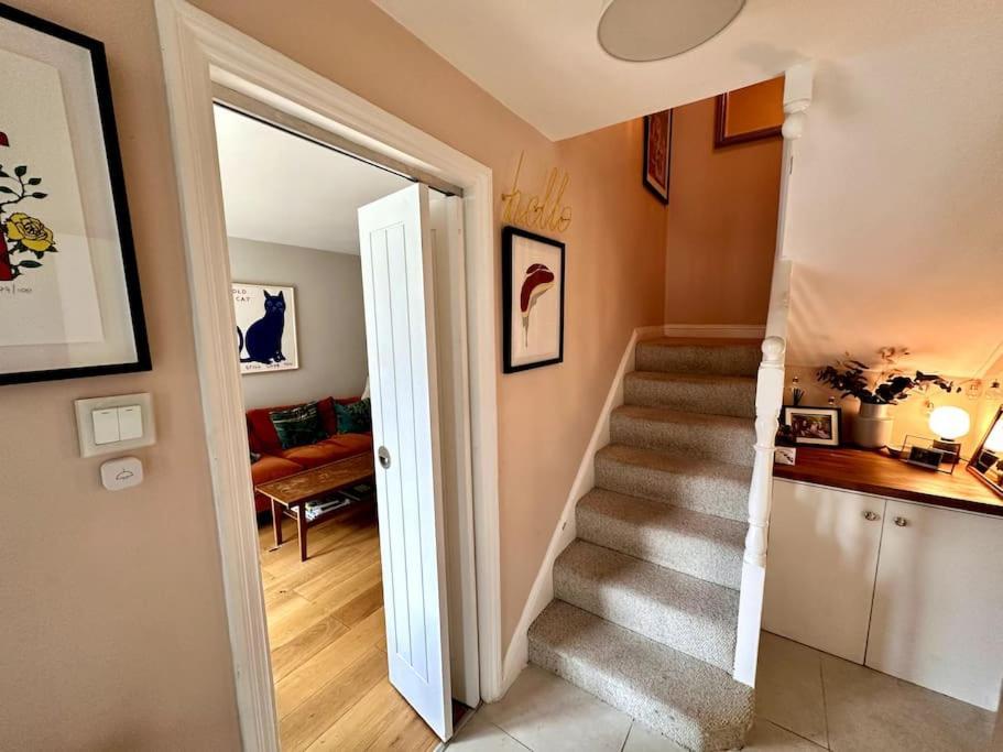 Apartment Stylish 2 Bed In Perfect East Location London
