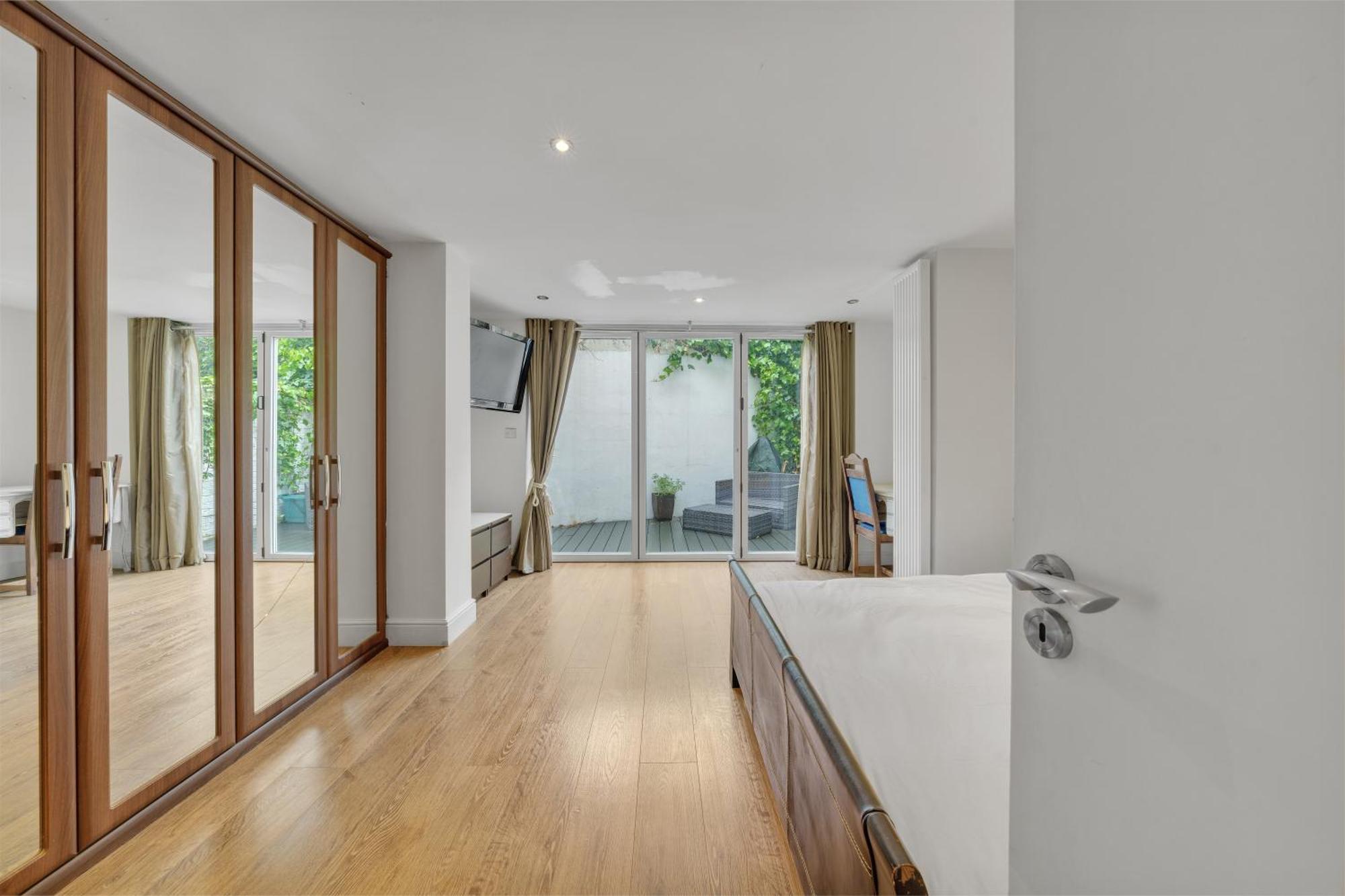 Holiday home Mews House In Maida Hill With Free Parking