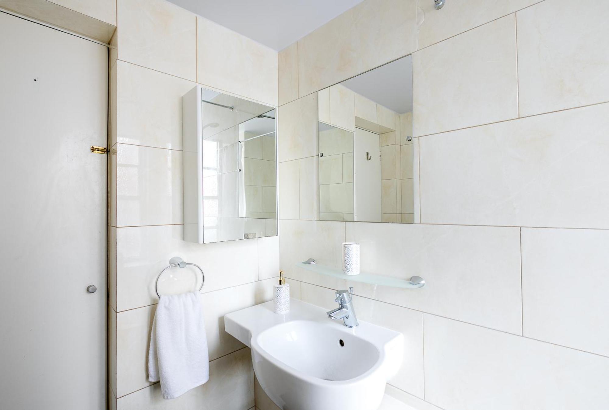 Siac Paddington Marble Arch Apartment London