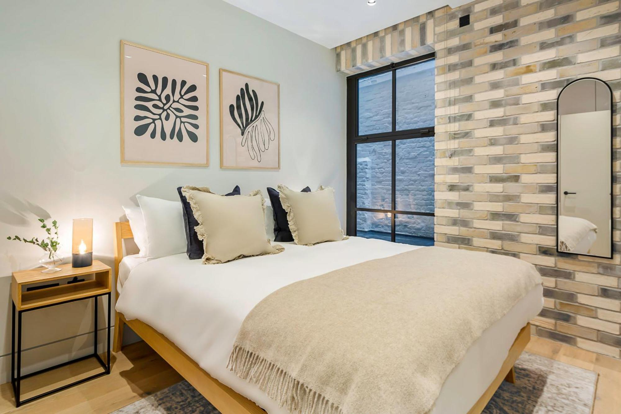 Be - The Bloomsbury Residences Apartment *