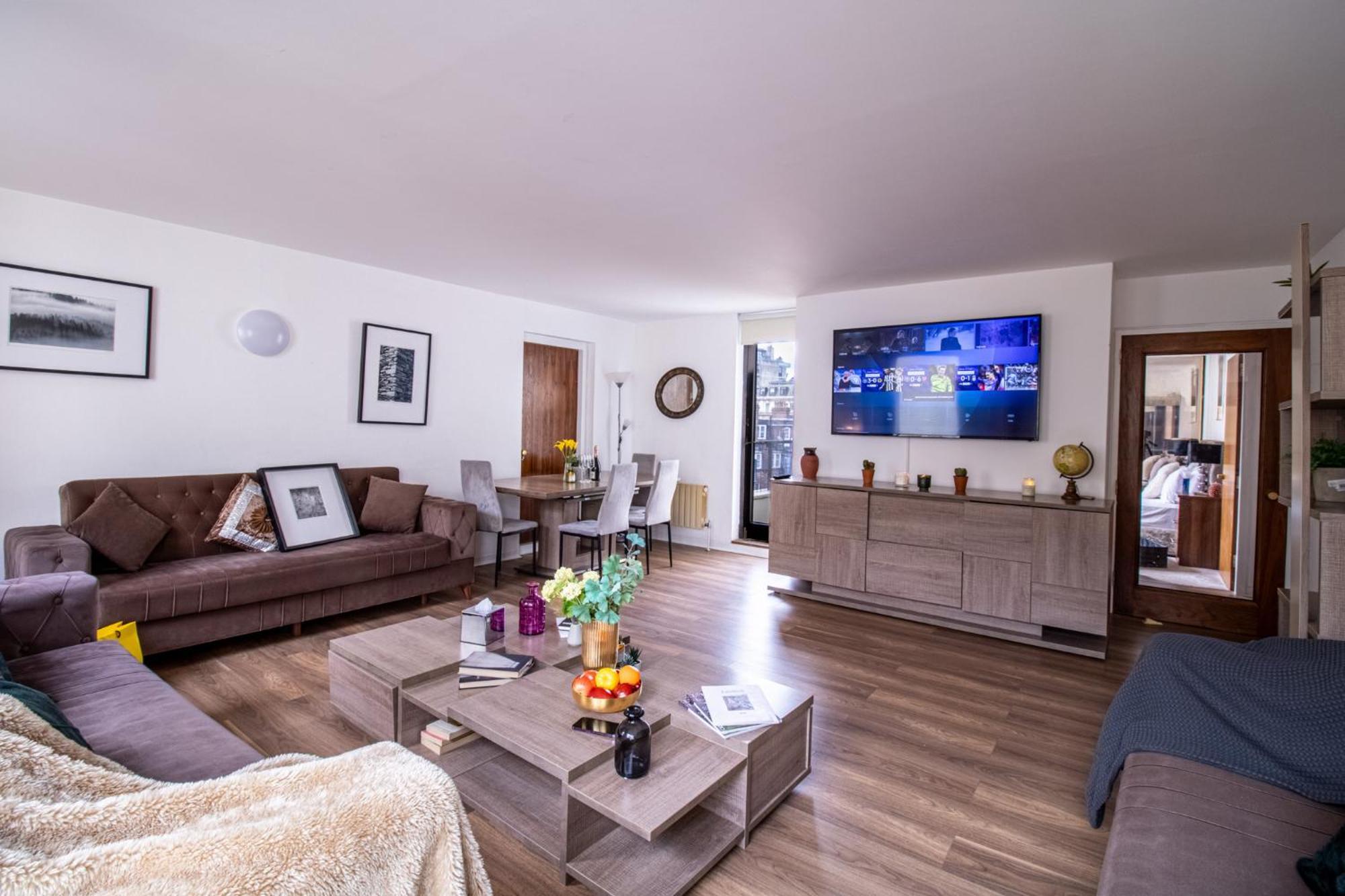 Apartment Spacious 2-bedroom In Piccadilly 6100p *