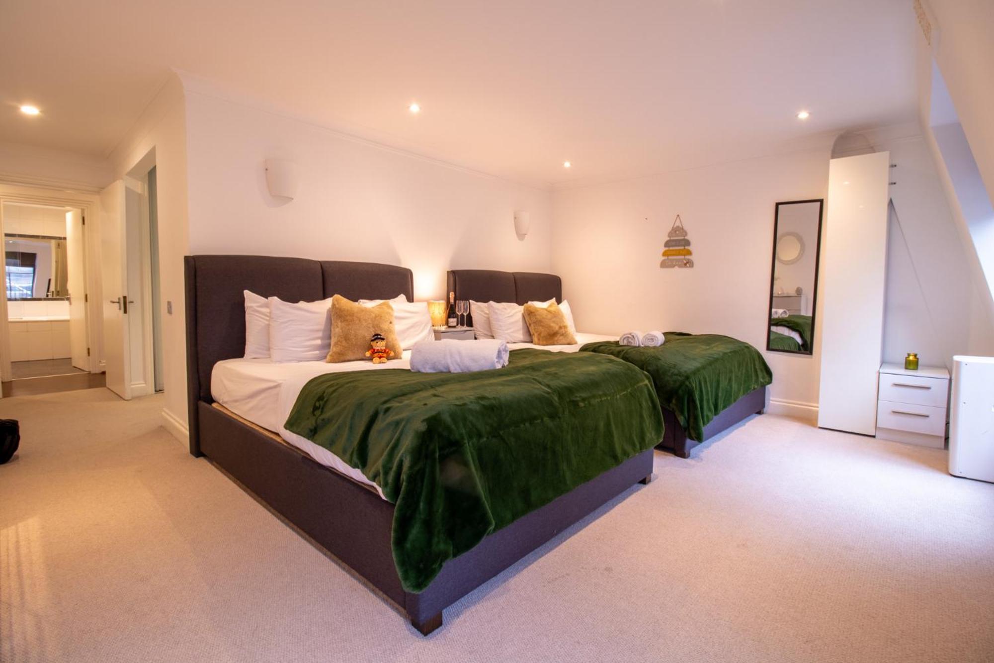 Leilighet Spacious 2 Bedroom Flat With Pool Table Opposite Green Park 7 *