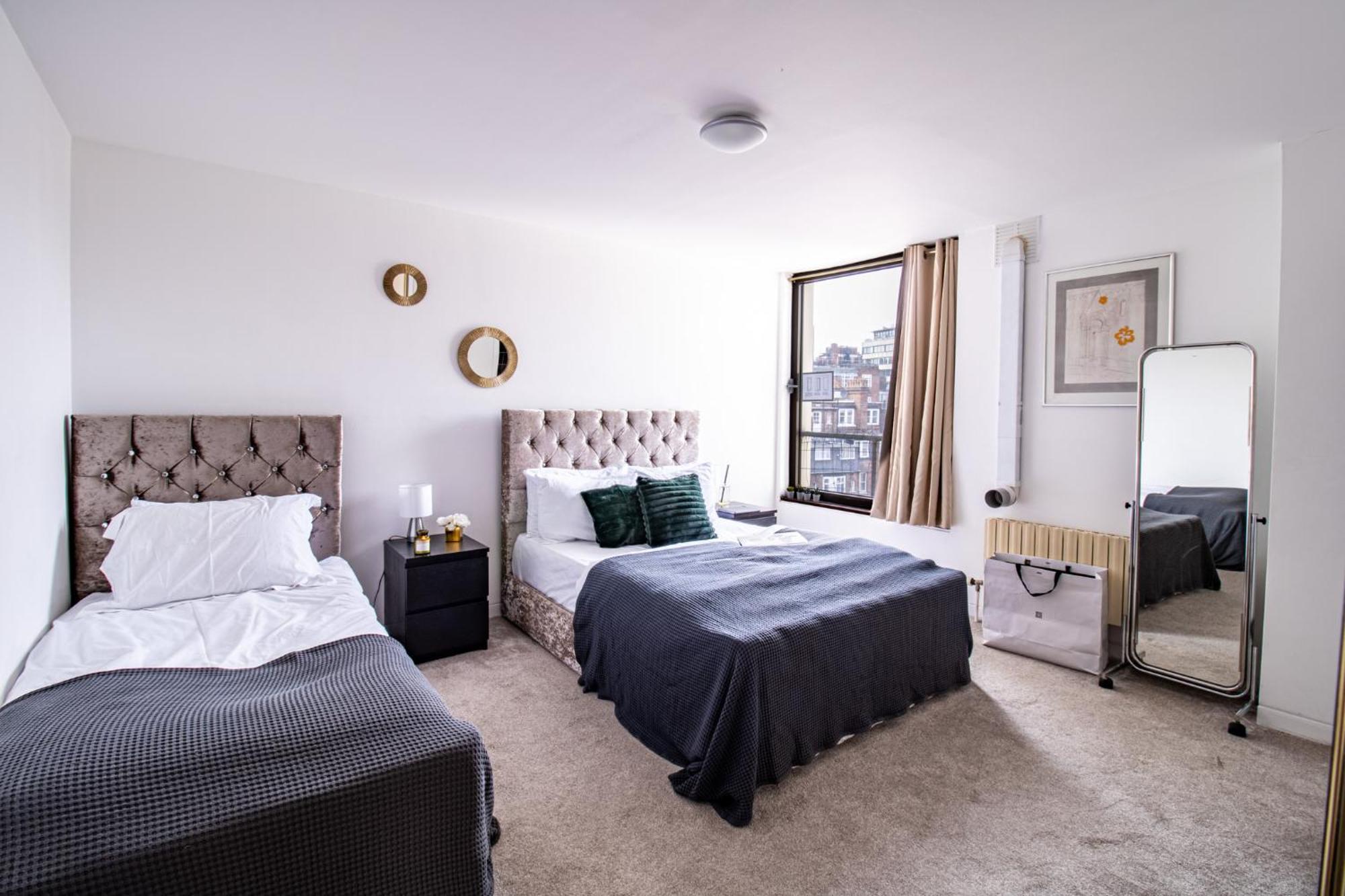 Spacious 2-bedroom In Piccadilly 6100p *