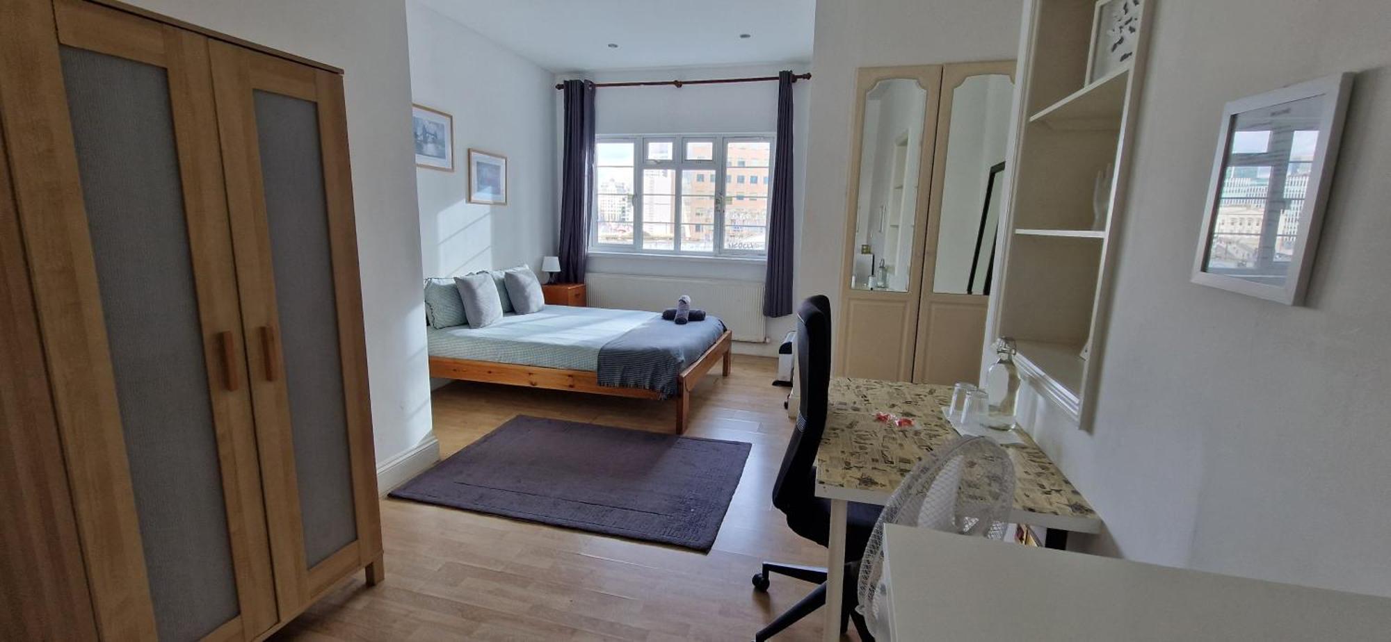Affordable In Shared Flat, Bridge