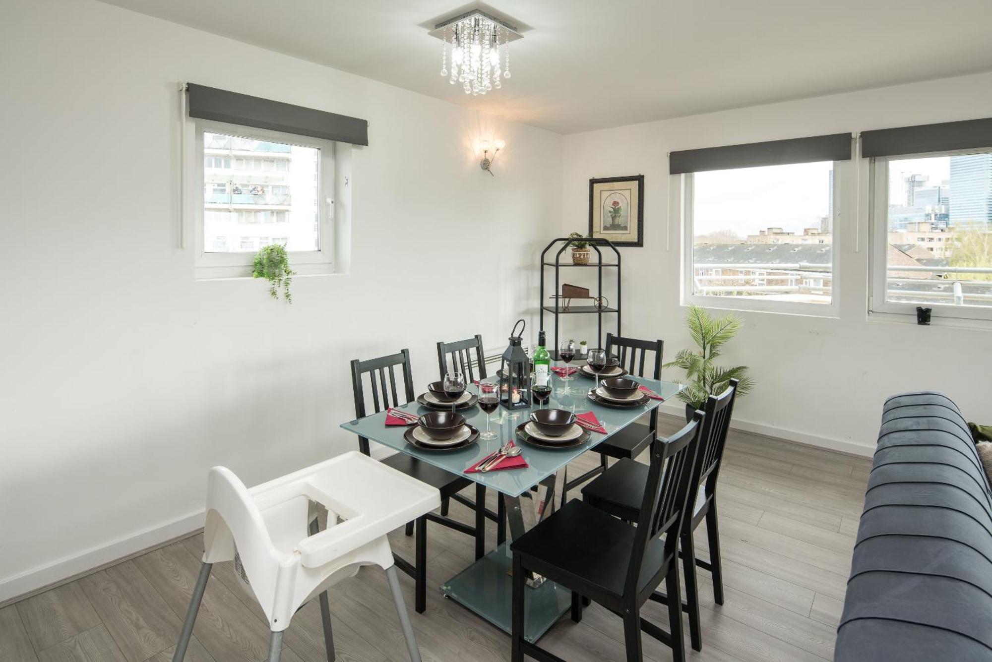 Canarywharf By Sleepy Apartment London