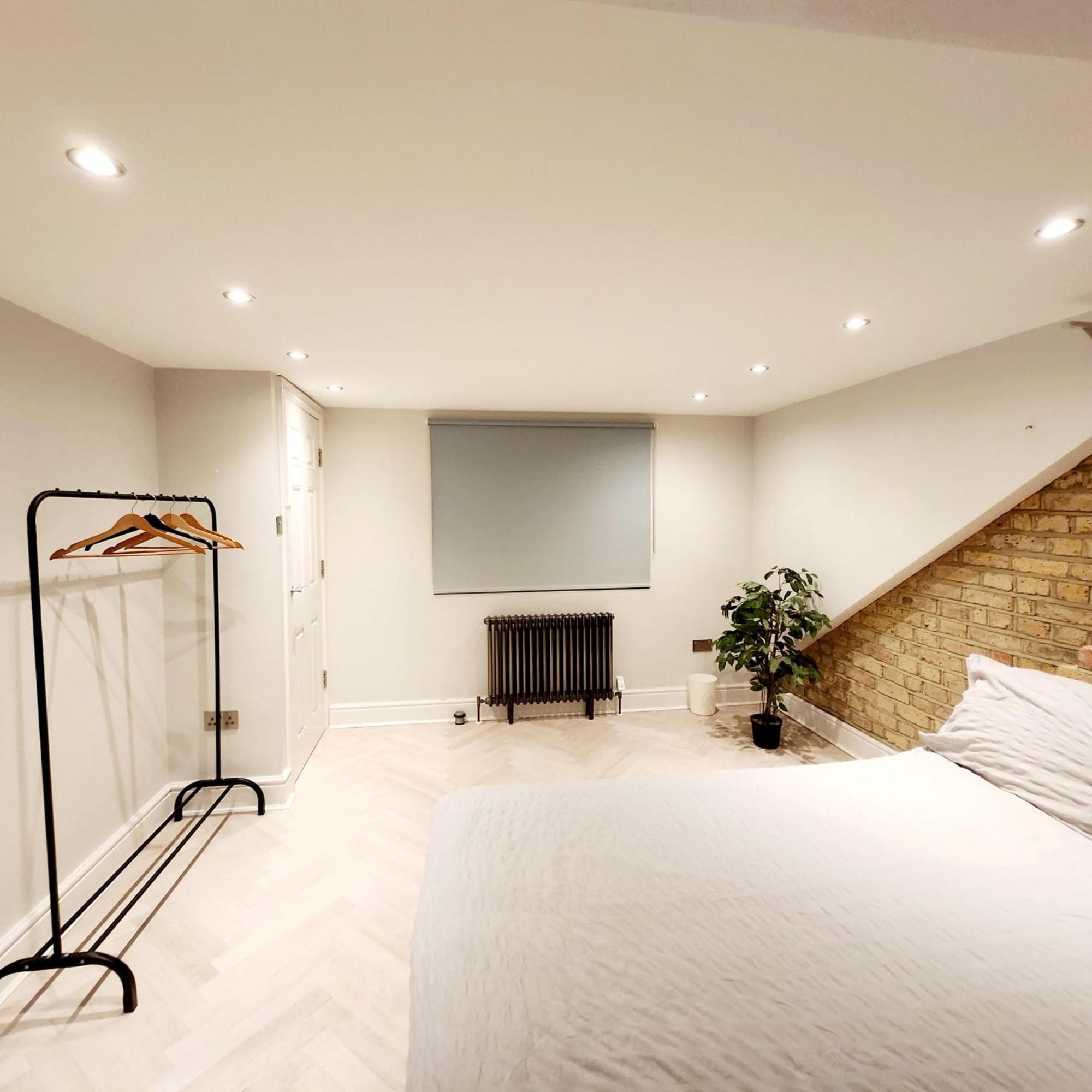 Contemporary 3 Bed House With Spacious Garden Close To Stratford & Canary Wharf Privatunterkunft