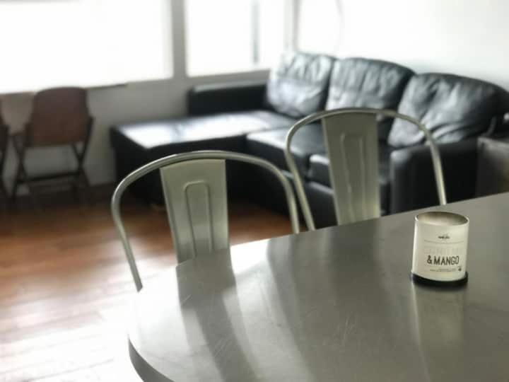 Guestready - Stylish Skyline Views, London