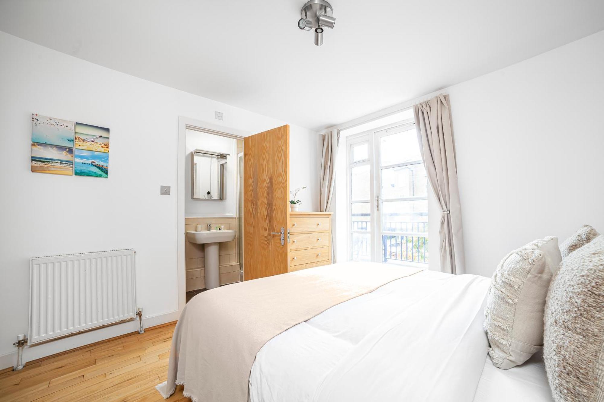 The Canary Wharf Flat Apartment