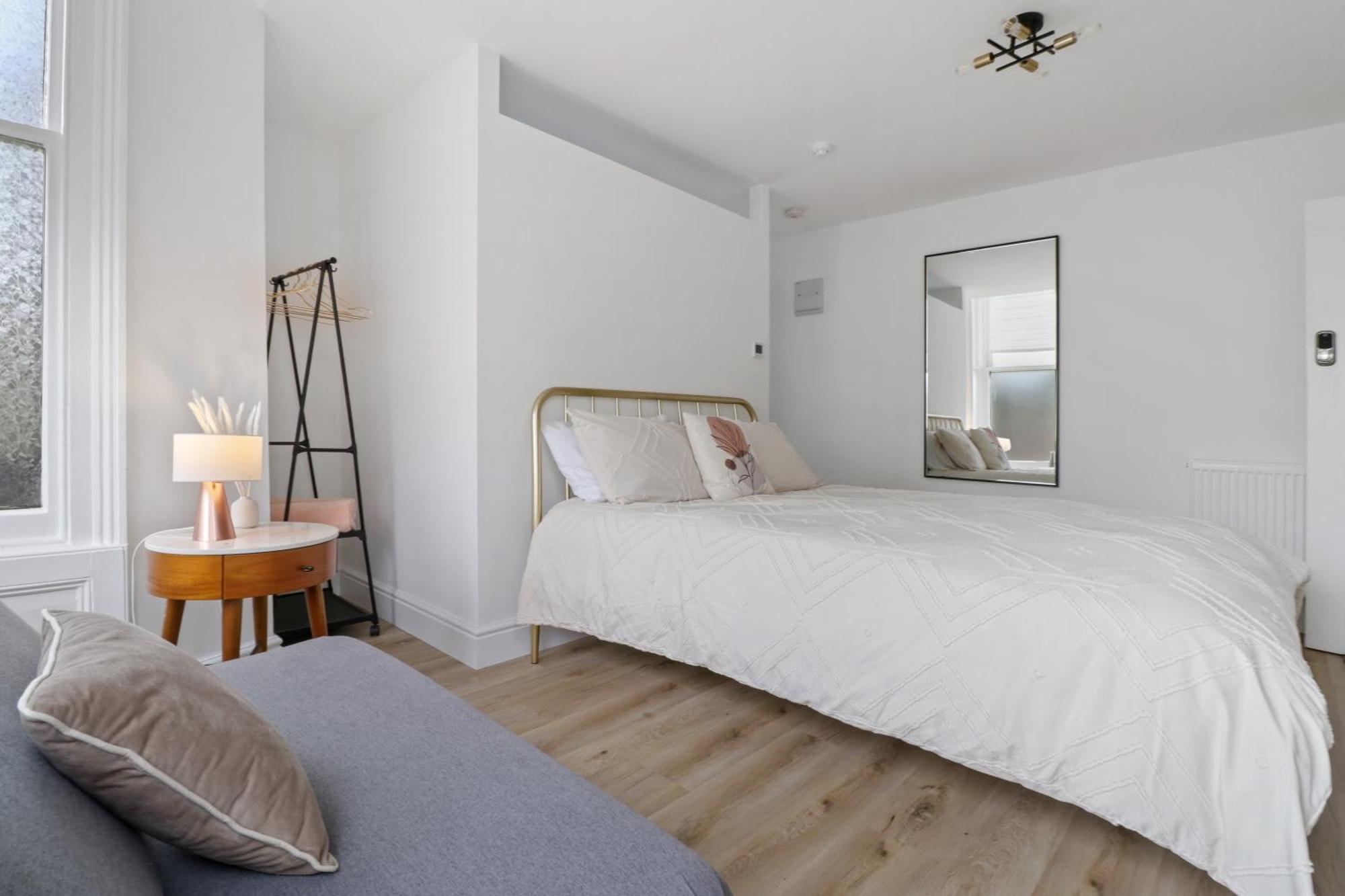 Finsbury Park 4* London