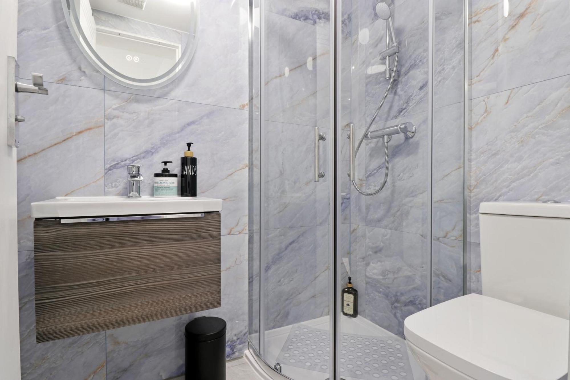 Finsbury Park 4* London