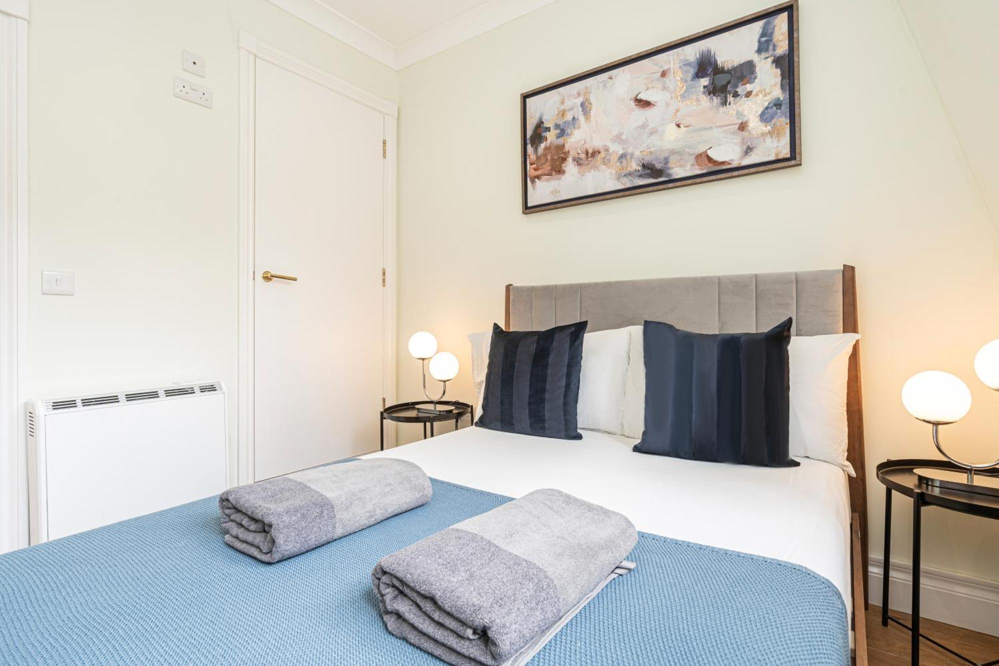 Park Apartment