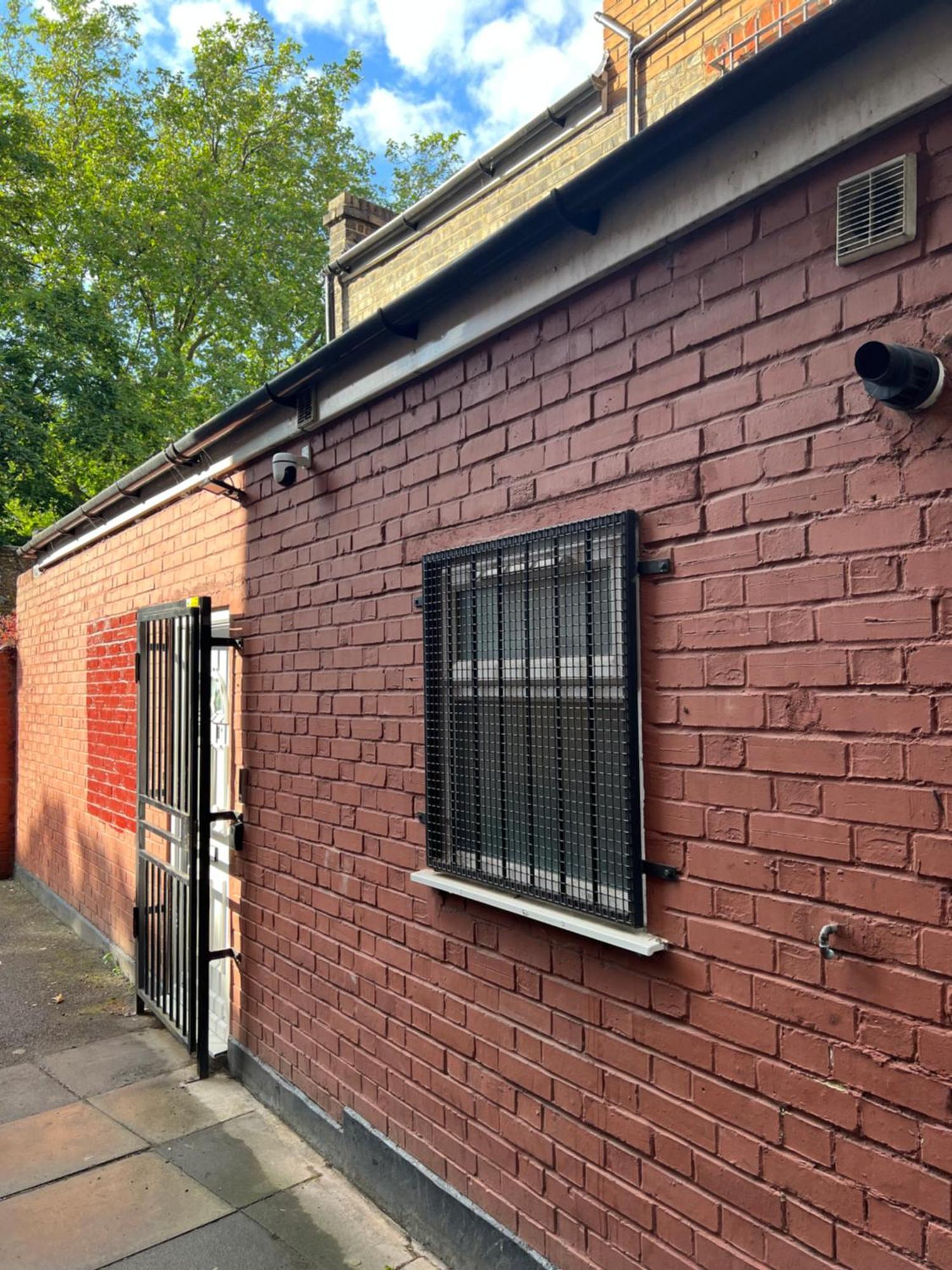 Lovely Garden Flat Near Emirates Stadium And Kings Cross St Pancras Station London