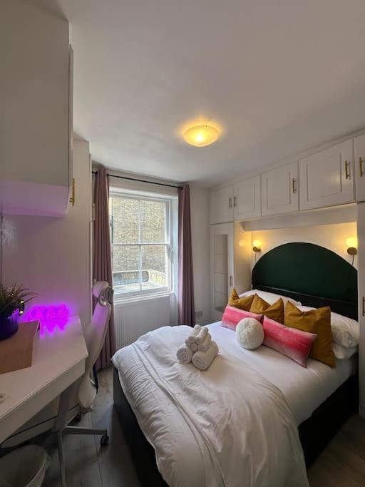 Stylish Apartment *