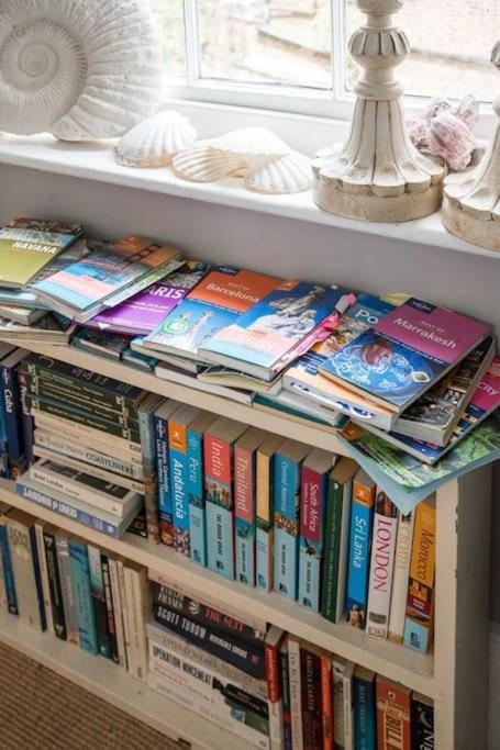 Artists Comfy Home, Near Camden Market * Londen