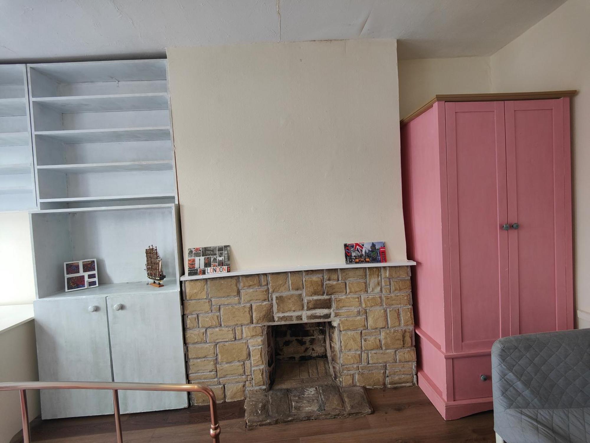 Elegant King Bed Get Away * London