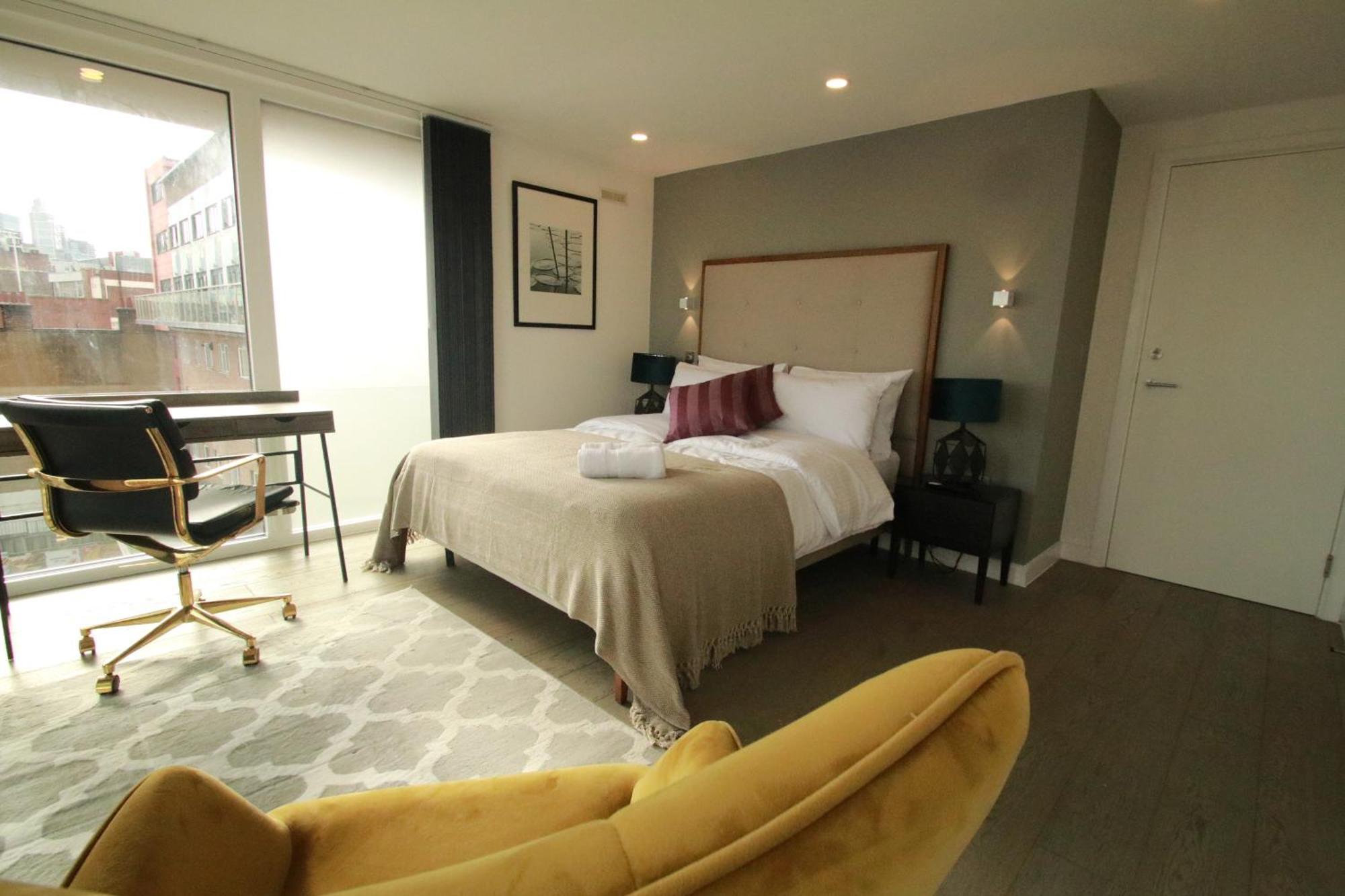 Ft5 Penthouse * London