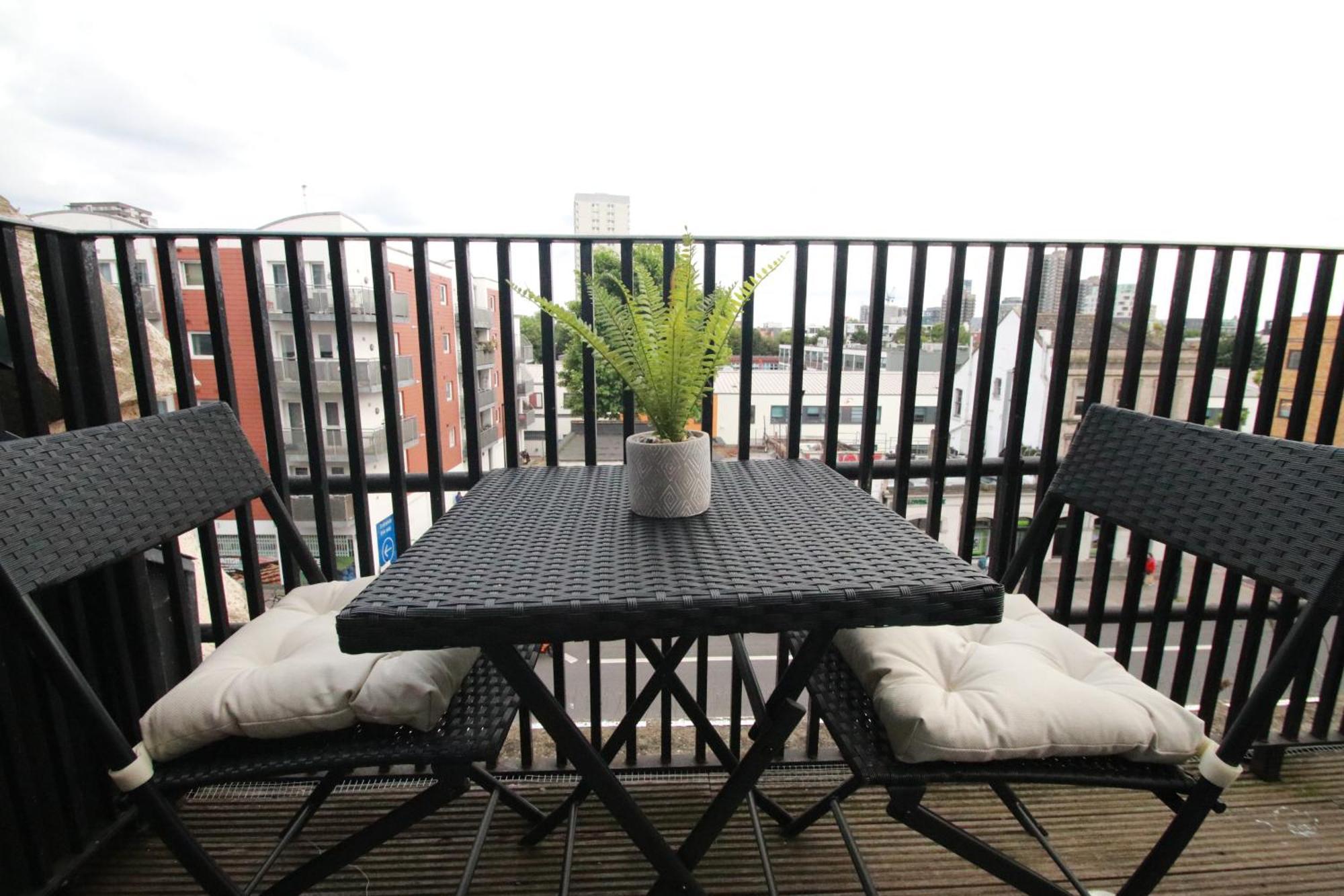 Ft5 Penthouse *