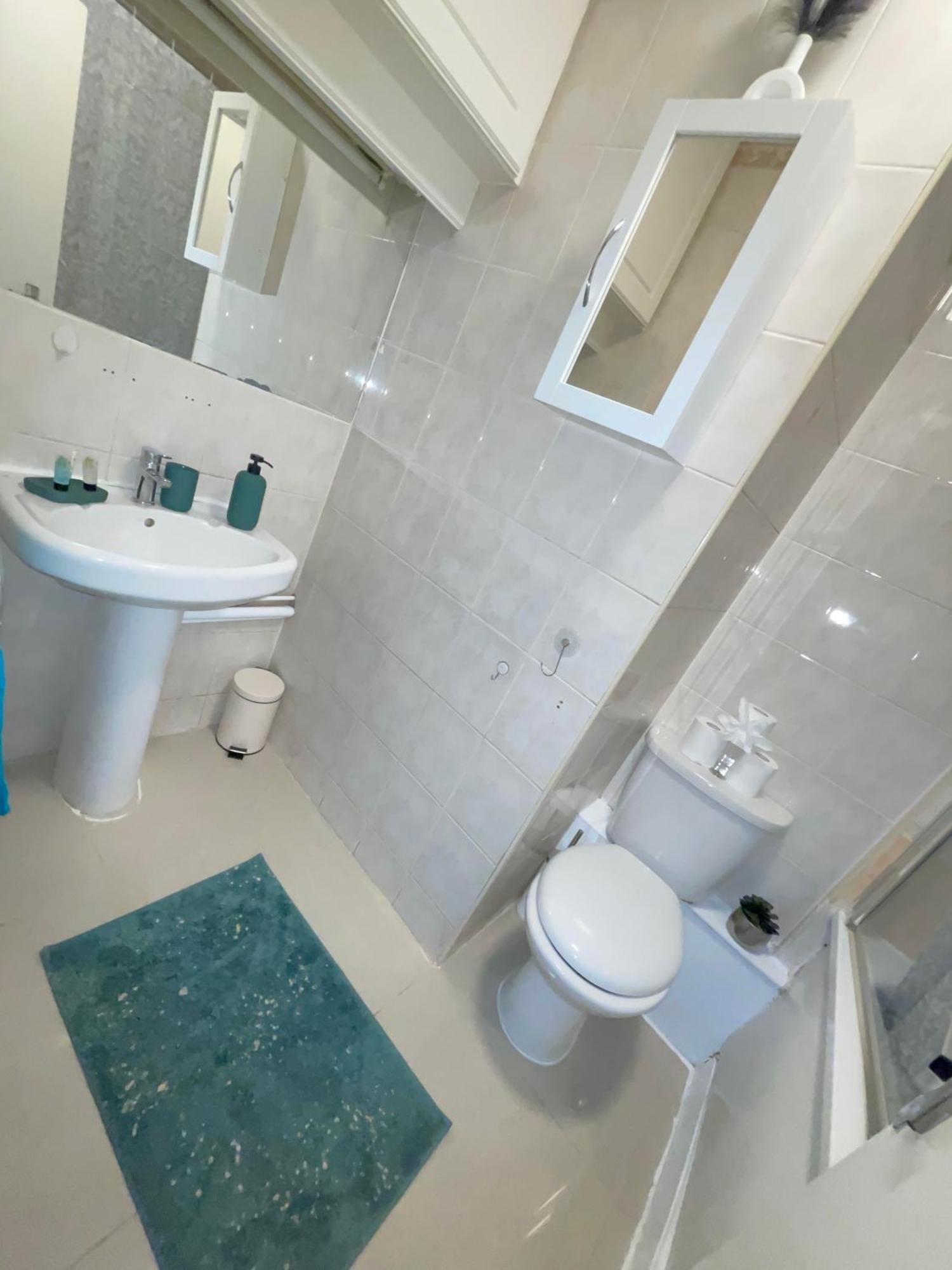 Cosy Private Two Bedroom Apartament In Kensinghton Can Fit Up To 8 Guests Apartment